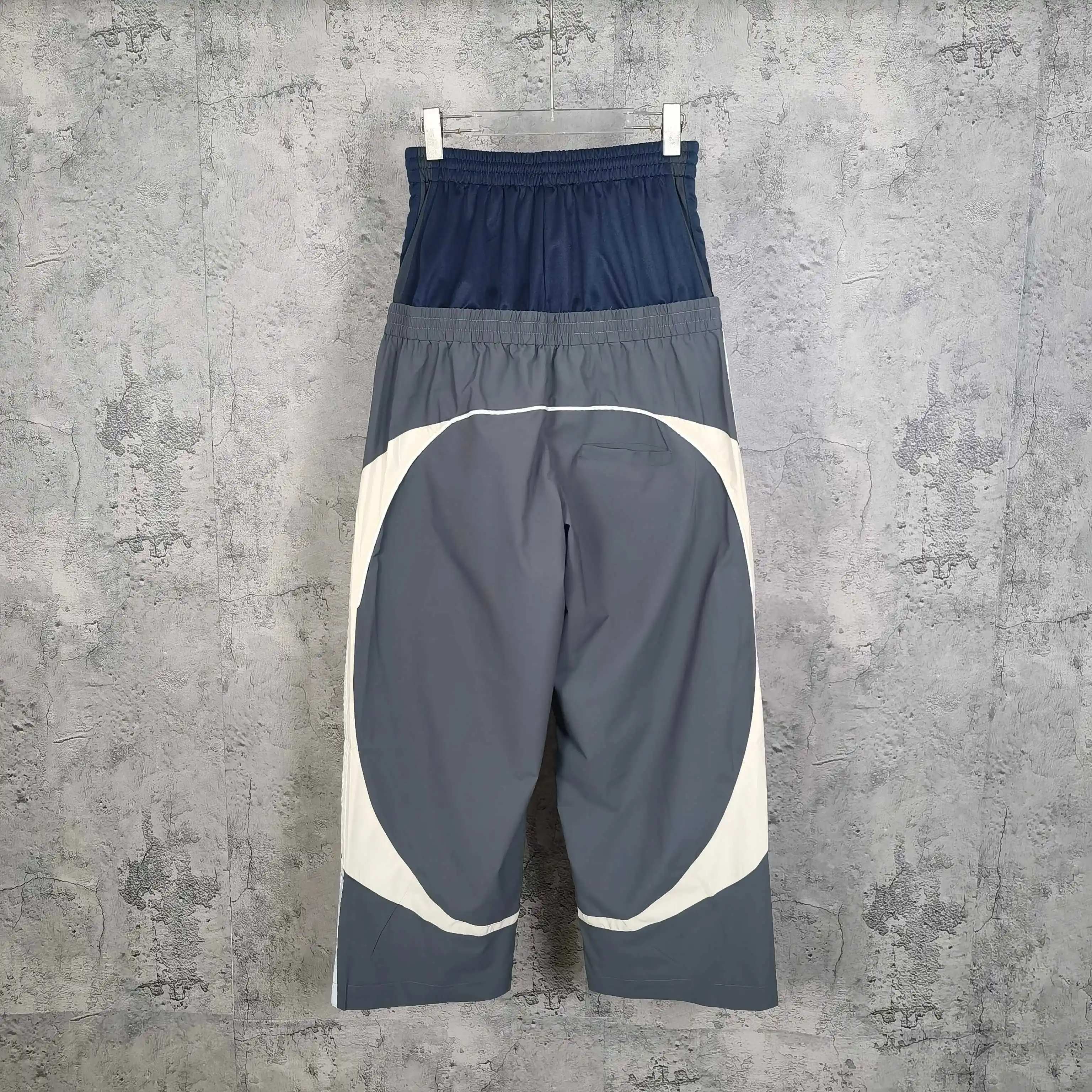 Cut-Up Double-Waistband Tracksuit Pants D22524488 — view 2