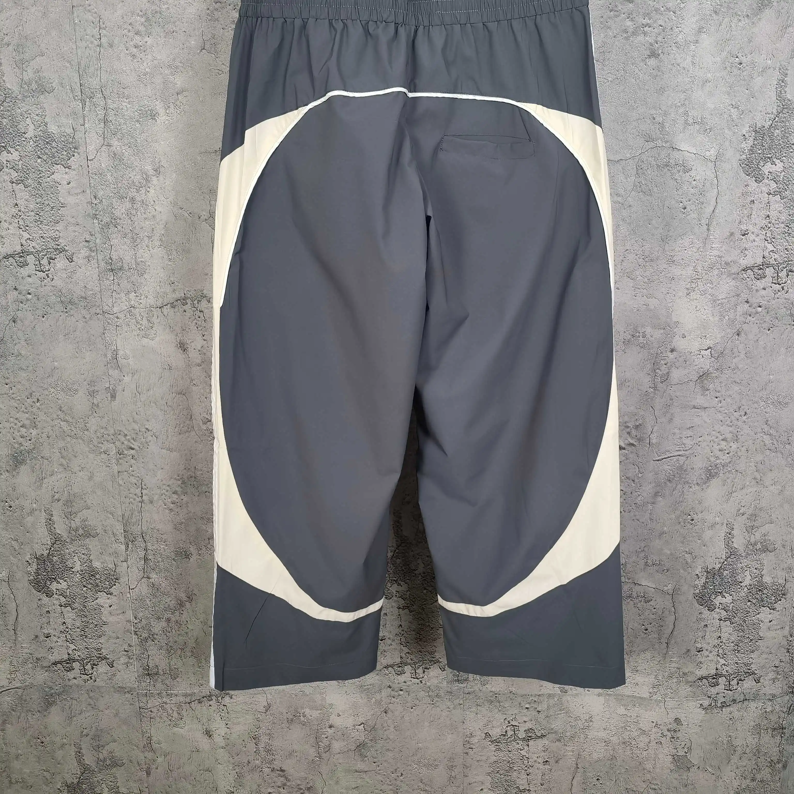 Cut-Up Double-Waistband Tracksuit Pants D22524488 — view 9