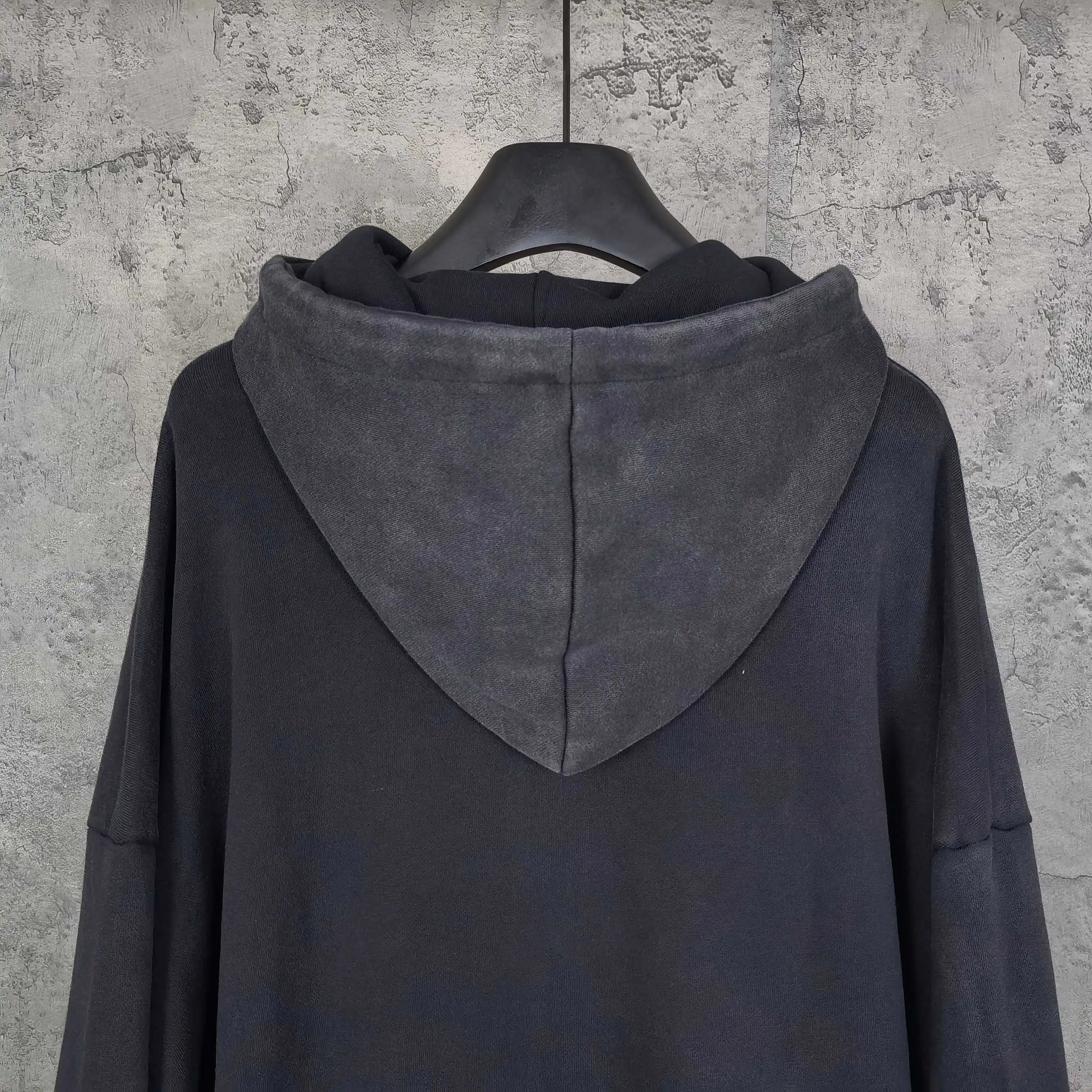 Oversized Embroidered Zip-Up Hoodie D24024462 — view 6