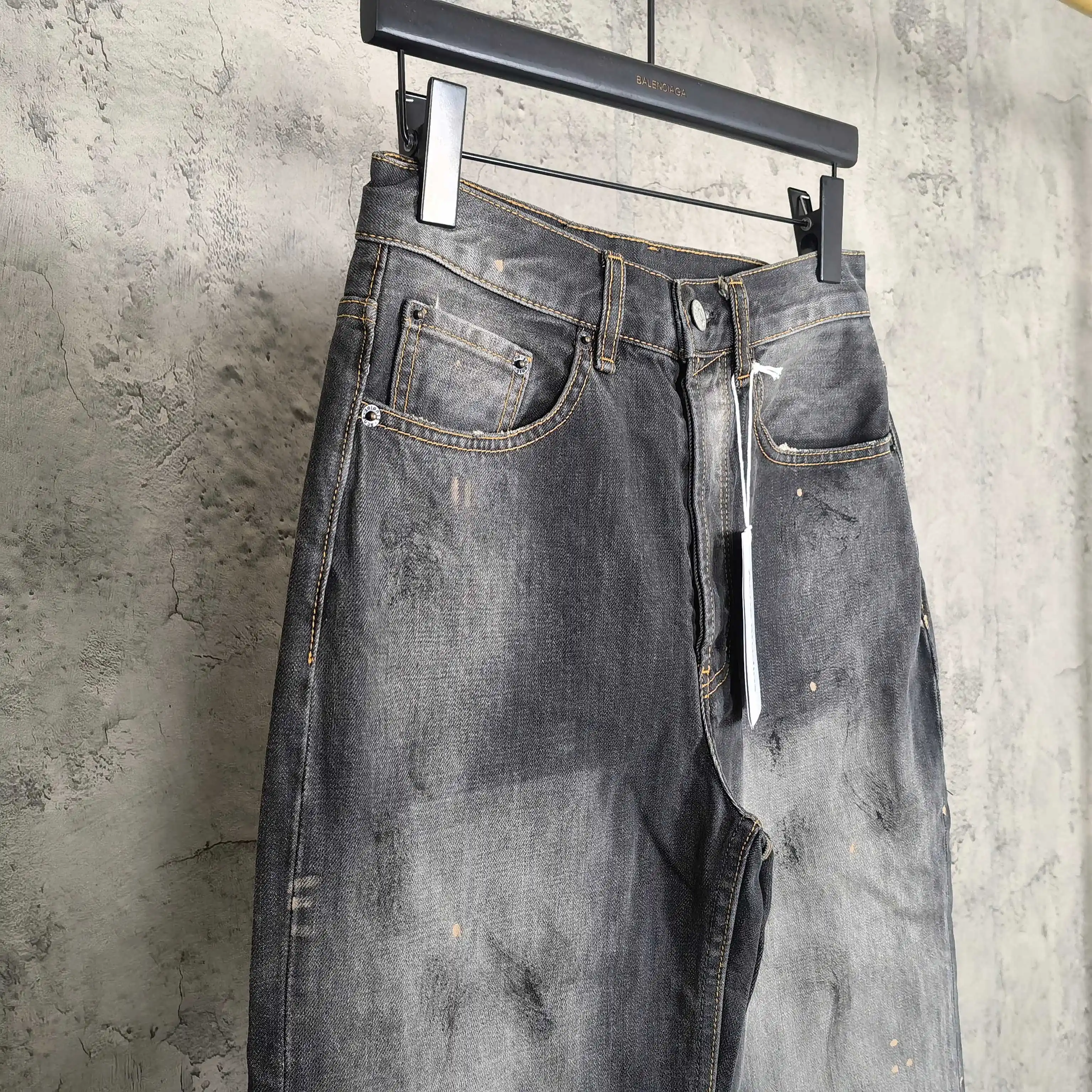 Graffiti Print Washed Straight-Leg Jeans D24524544 — view 7