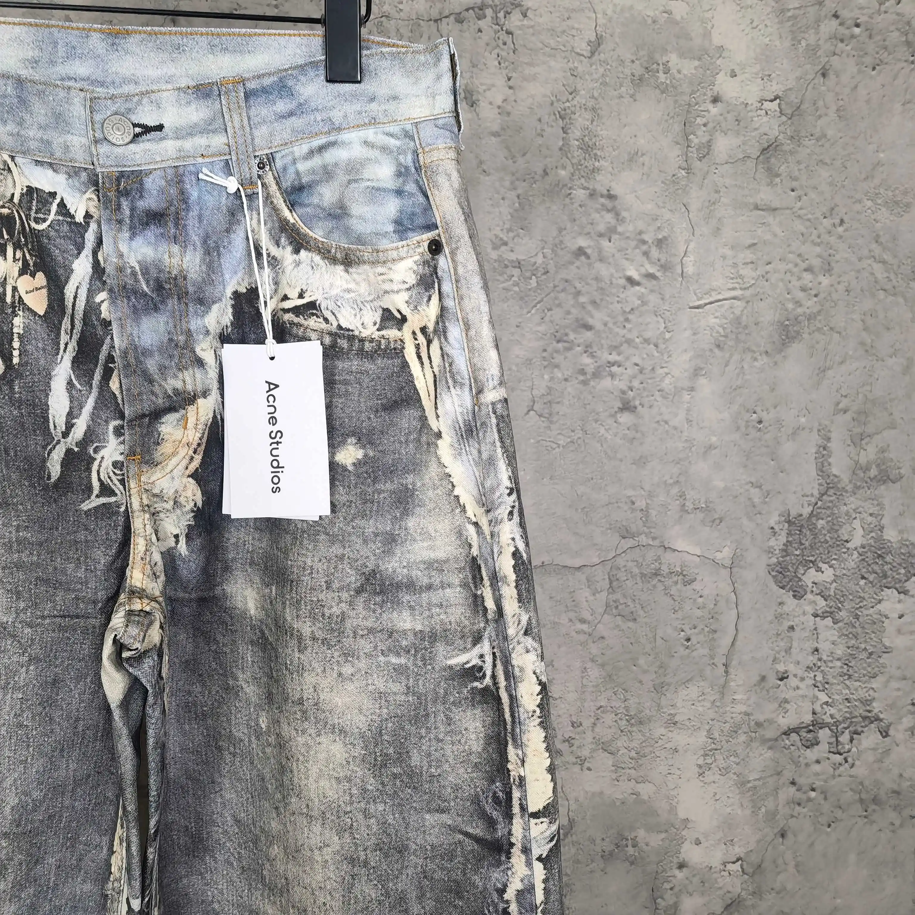 Super-Baggy Distressed 3D-Print Jeans D25024547 — view 8