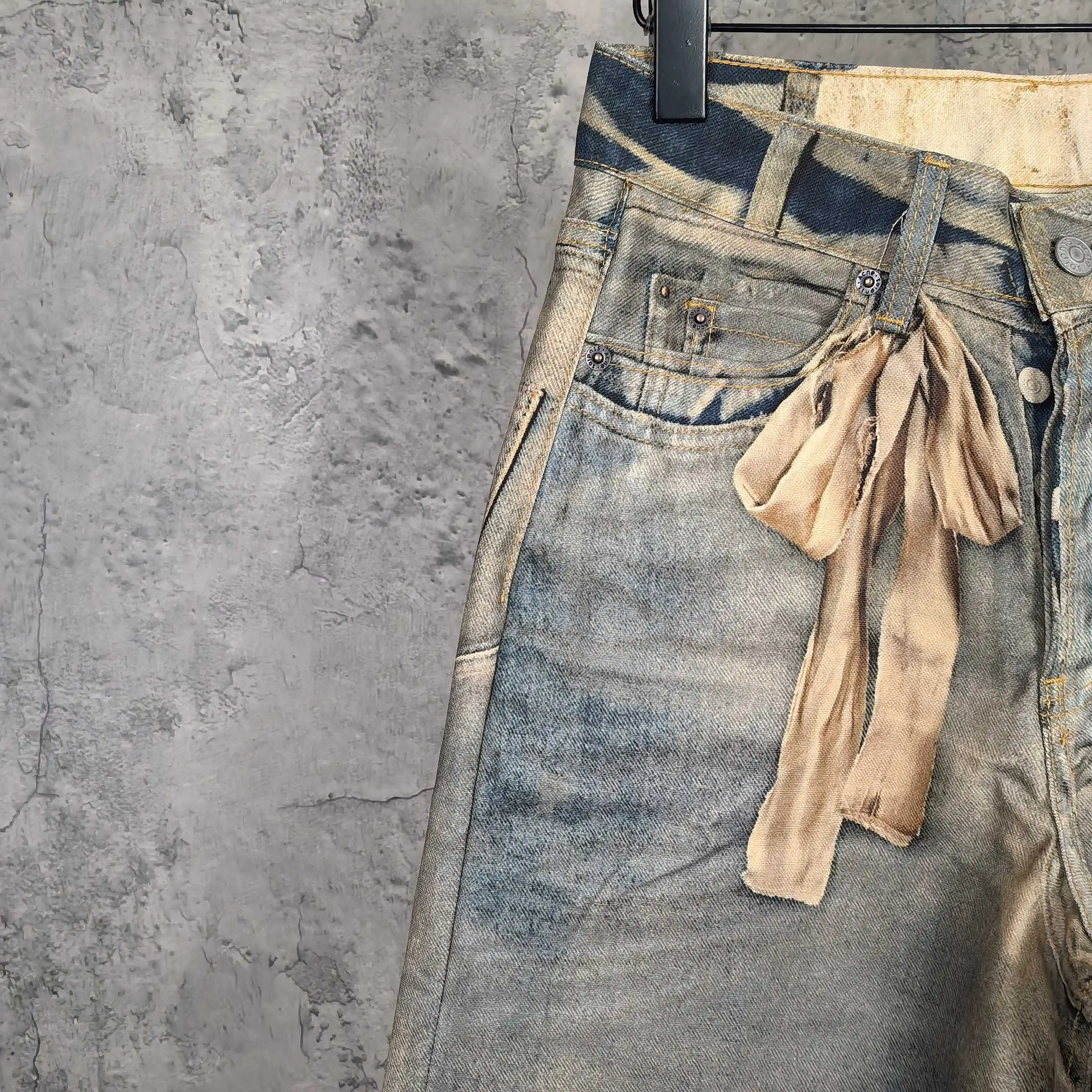1981 Series Teddy Bear Print Straight-Leg Jeans D25524525 — view 12