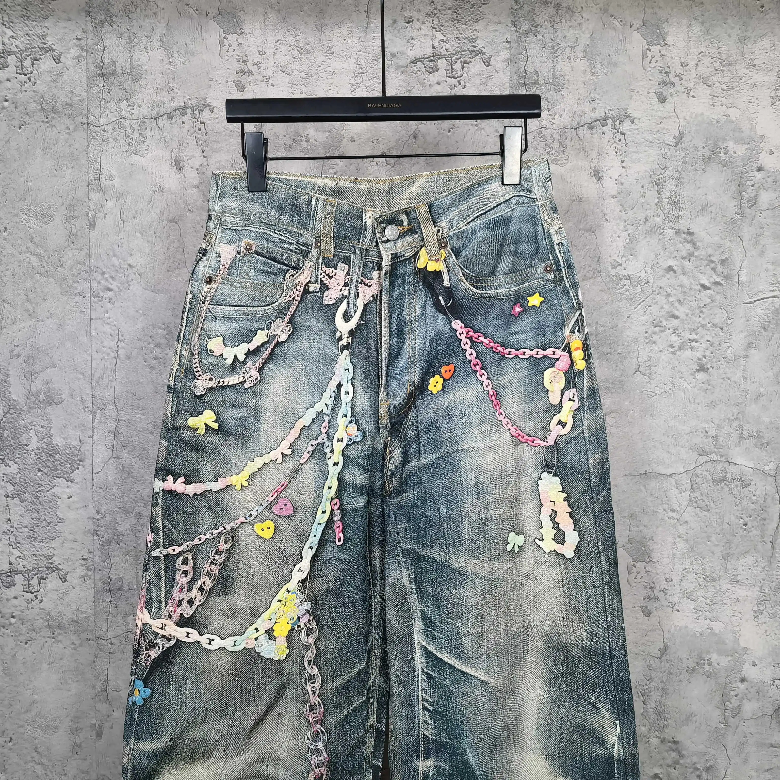1981 Trompe L'oeil Candy Print Wide-Leg Jeans D25524499 — view 3