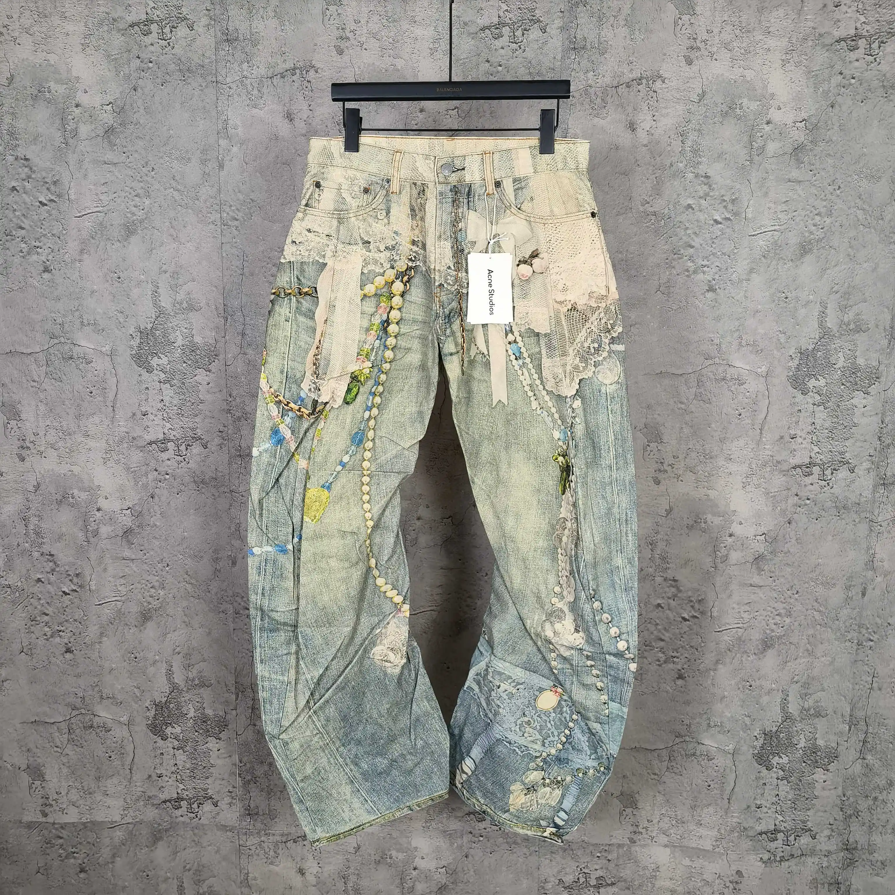 Trompe L'oeil Lace and Pearl Print Curved-Leg Jeans D25524545