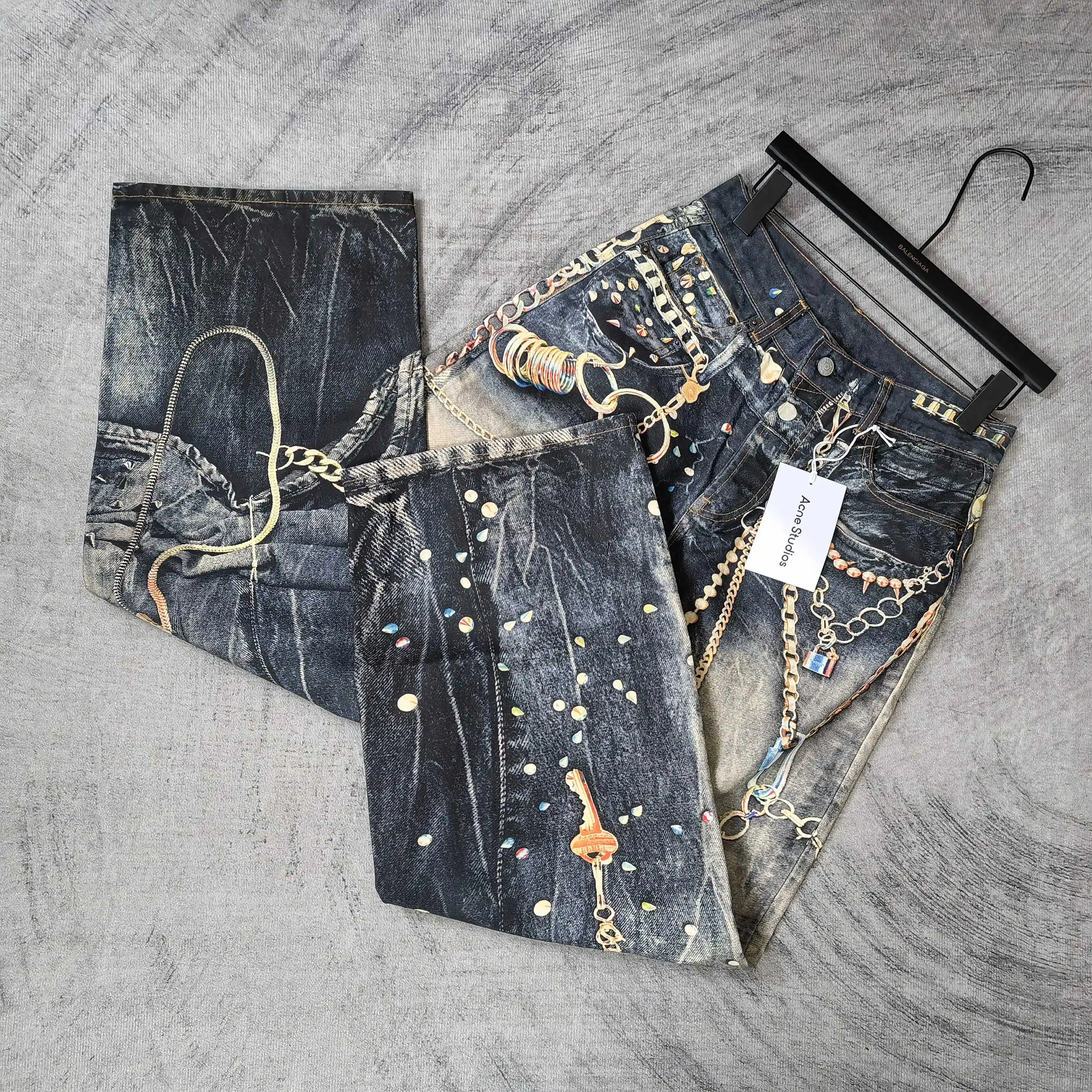 Trompe L'oeil Chain Print Wide-Leg Jeans D26024541 — view 4