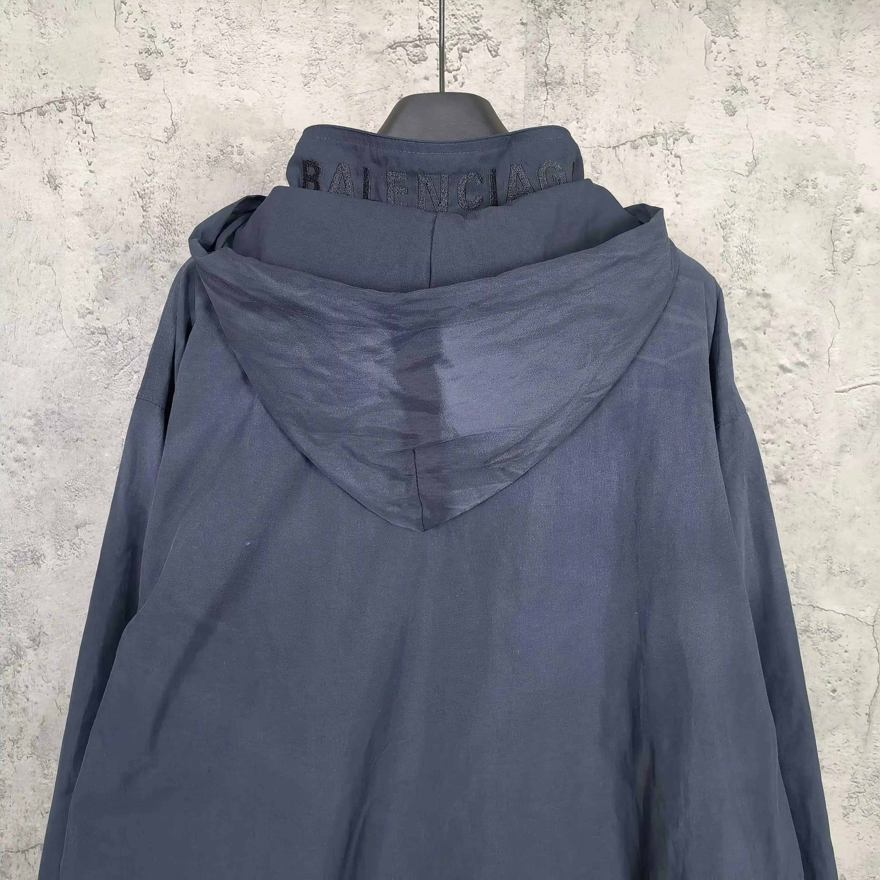 Hand-Painted Hooded Rain Jacket D29524489 — view 6
