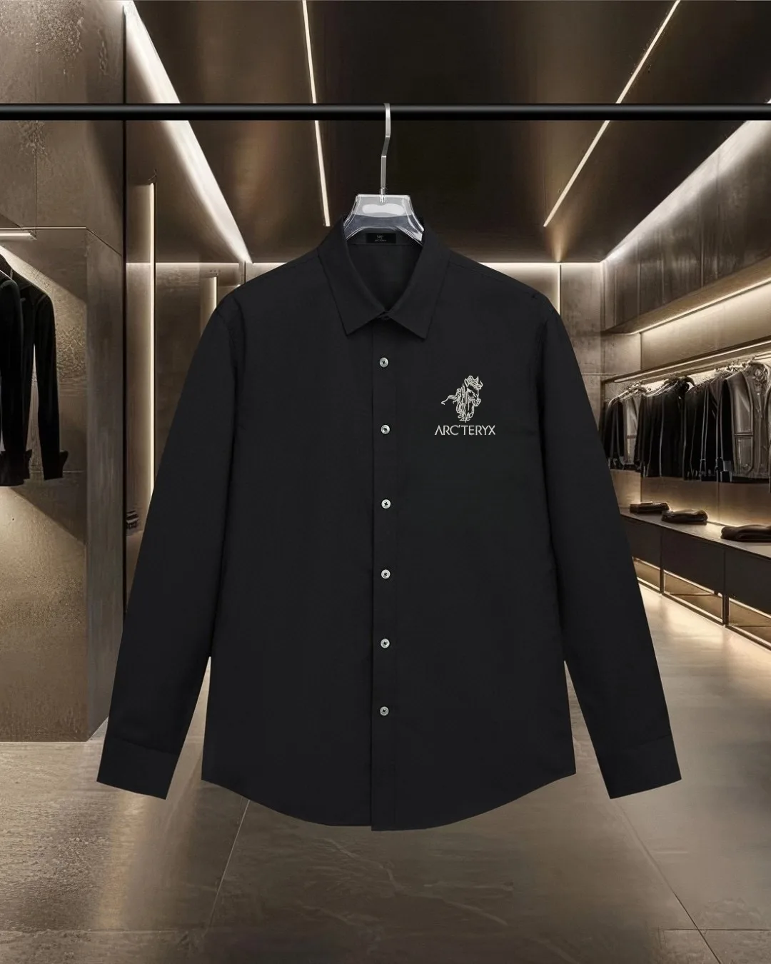 Logo-Embroidered Long-Sleeve Shirt D17811710