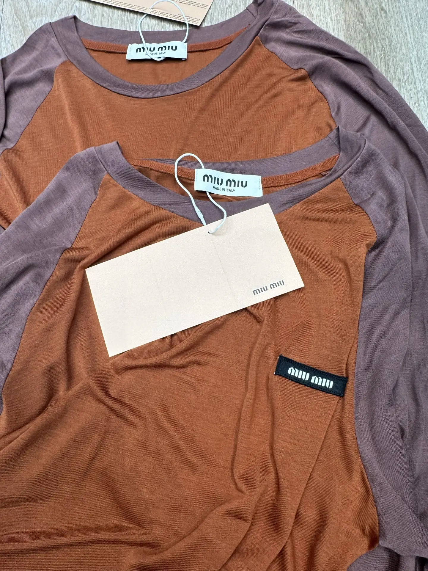 Logo Patch Raglan Long-Sleeve Top D6916114 — view 2