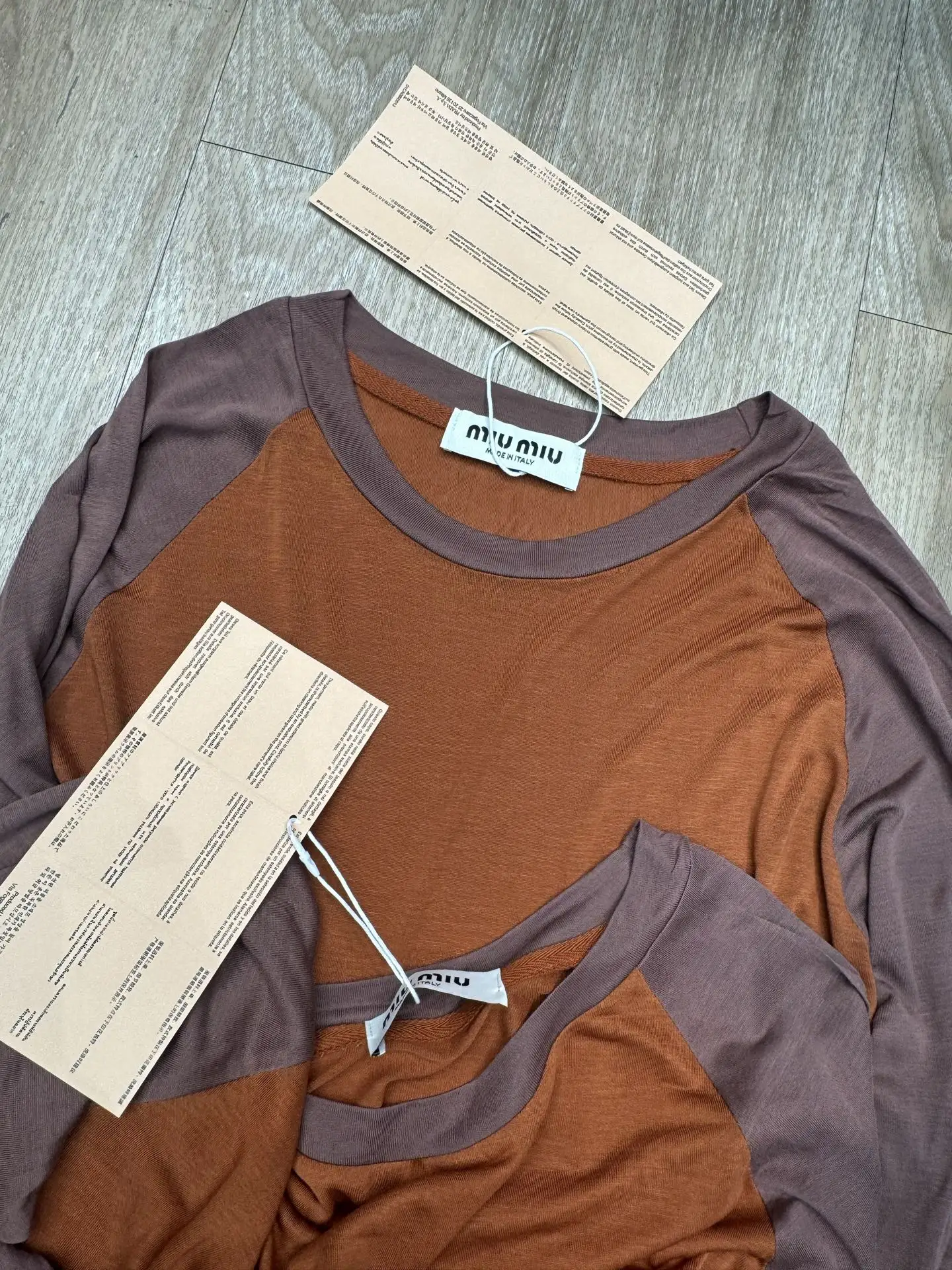 Logo Patch Raglan Long-Sleeve Top D6916114 — view 4