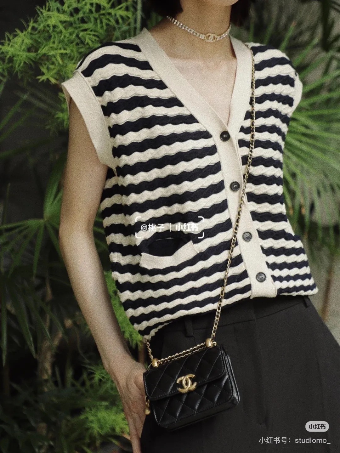 Chanel Quilted Mini Belt Bag D25518231 — view 3