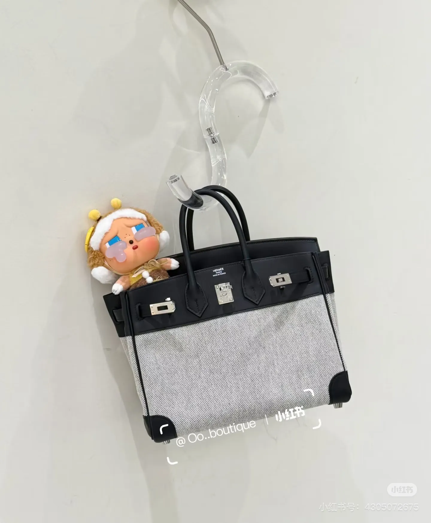 Canvas & Leather Top-Handle Bag D59018544 — view 13