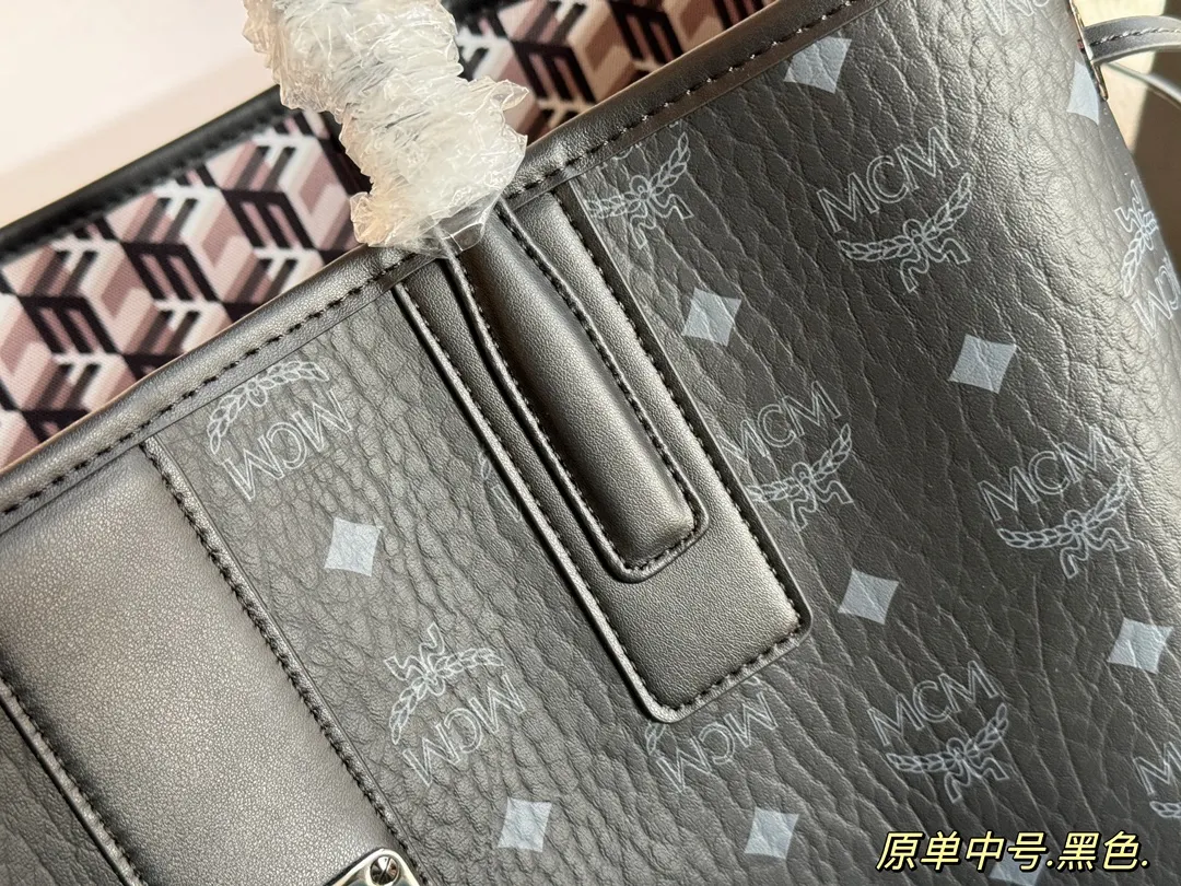 MCM Reversible Visetos Shopper Tote with Pouch D34518182 — view 6