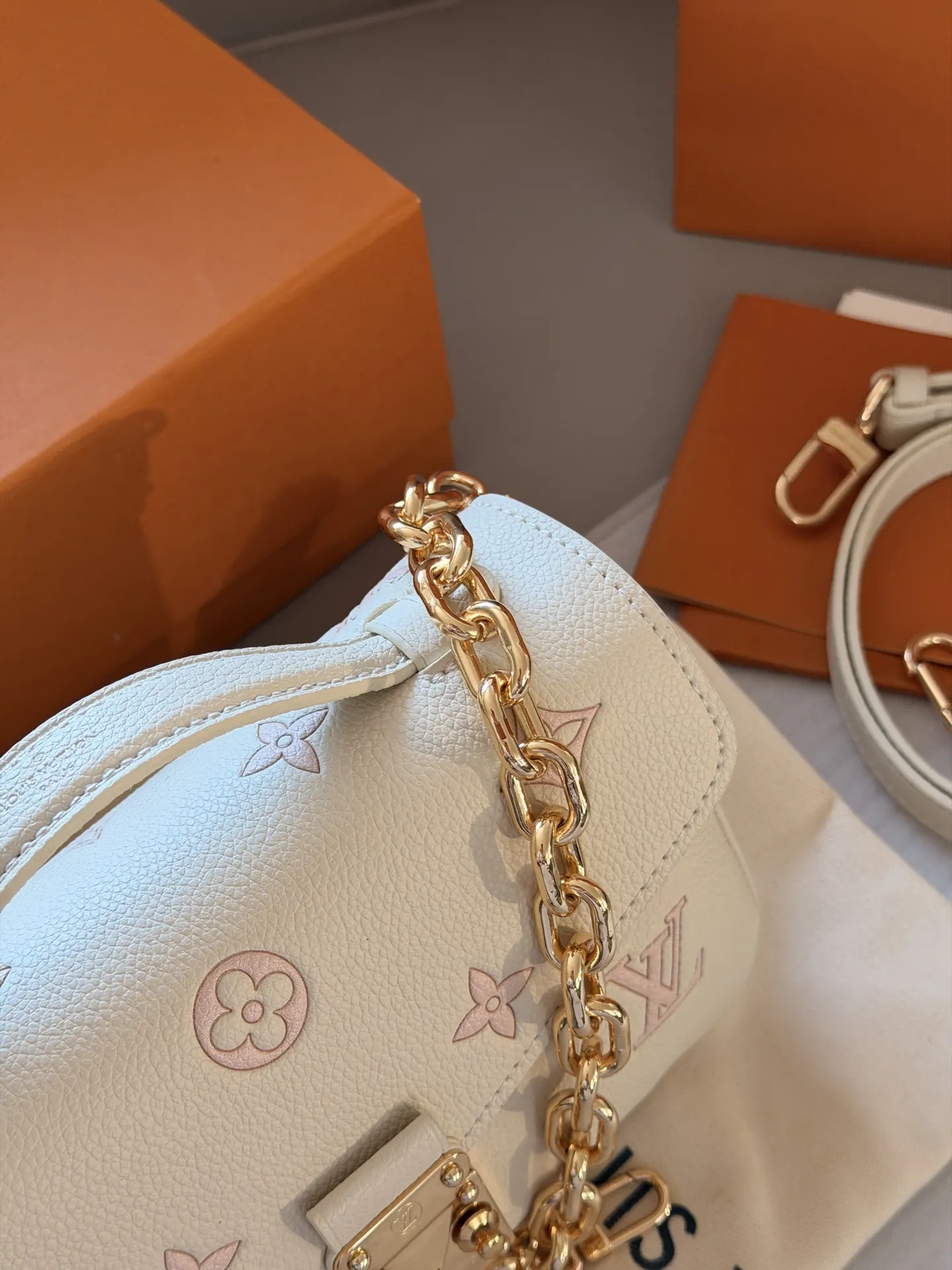 Monogram Empreinte Metis Mini Bag D35518056 — view 4