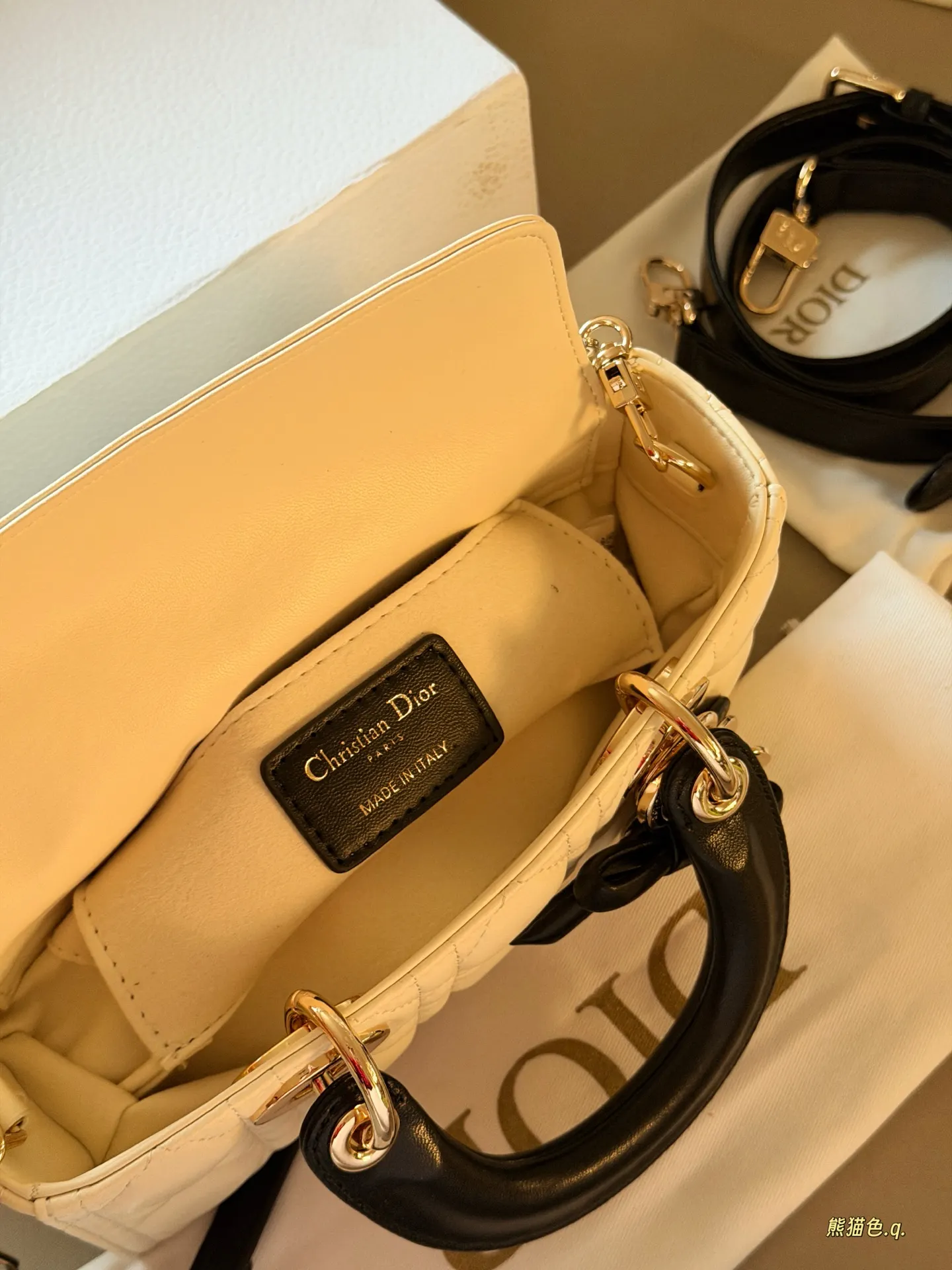 Lady Dior Horizontal Mini Bag D36017910 — view 9