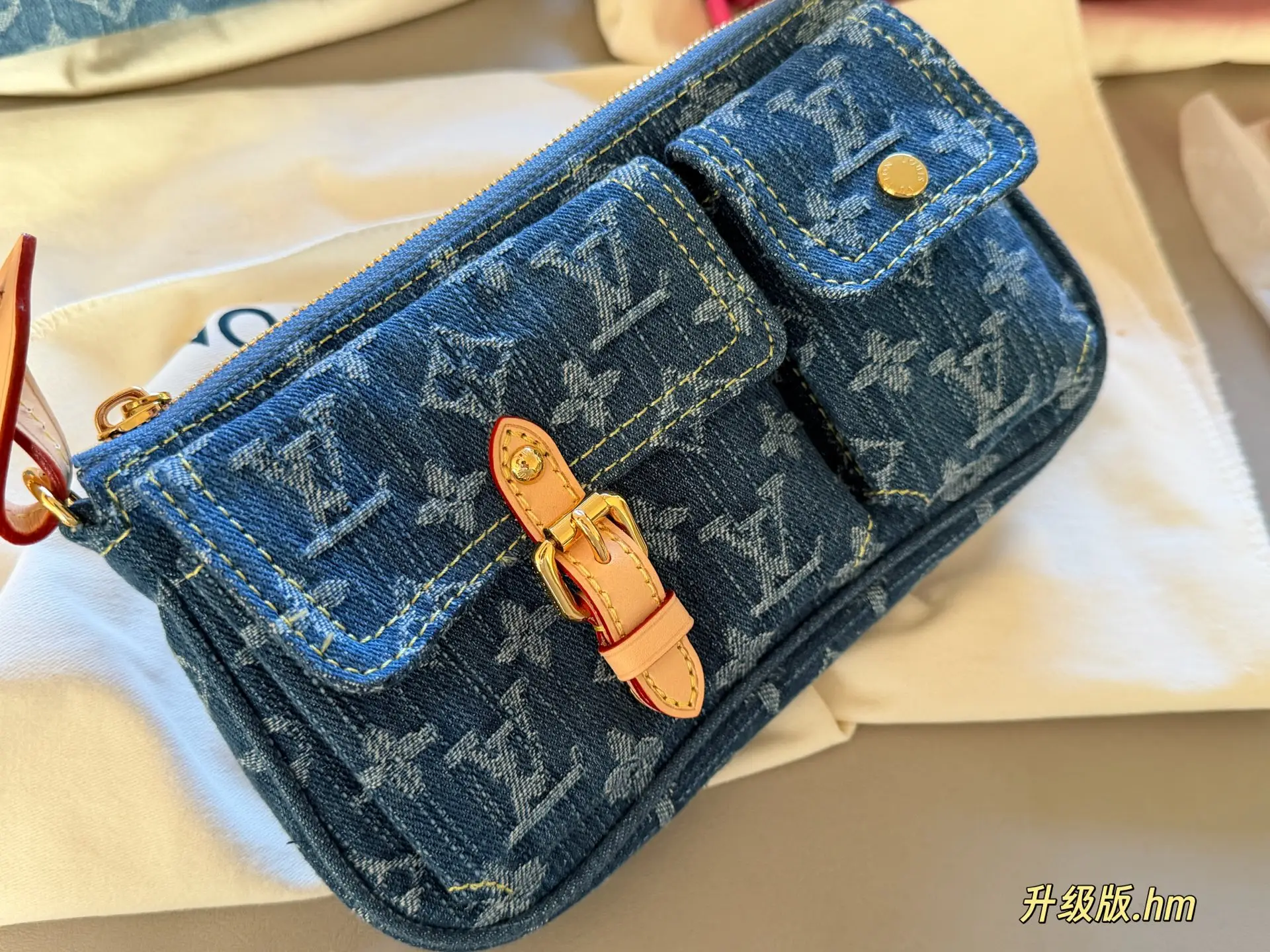 Monogram Denim Cargo Shoulder Bag D36518158 — view 4