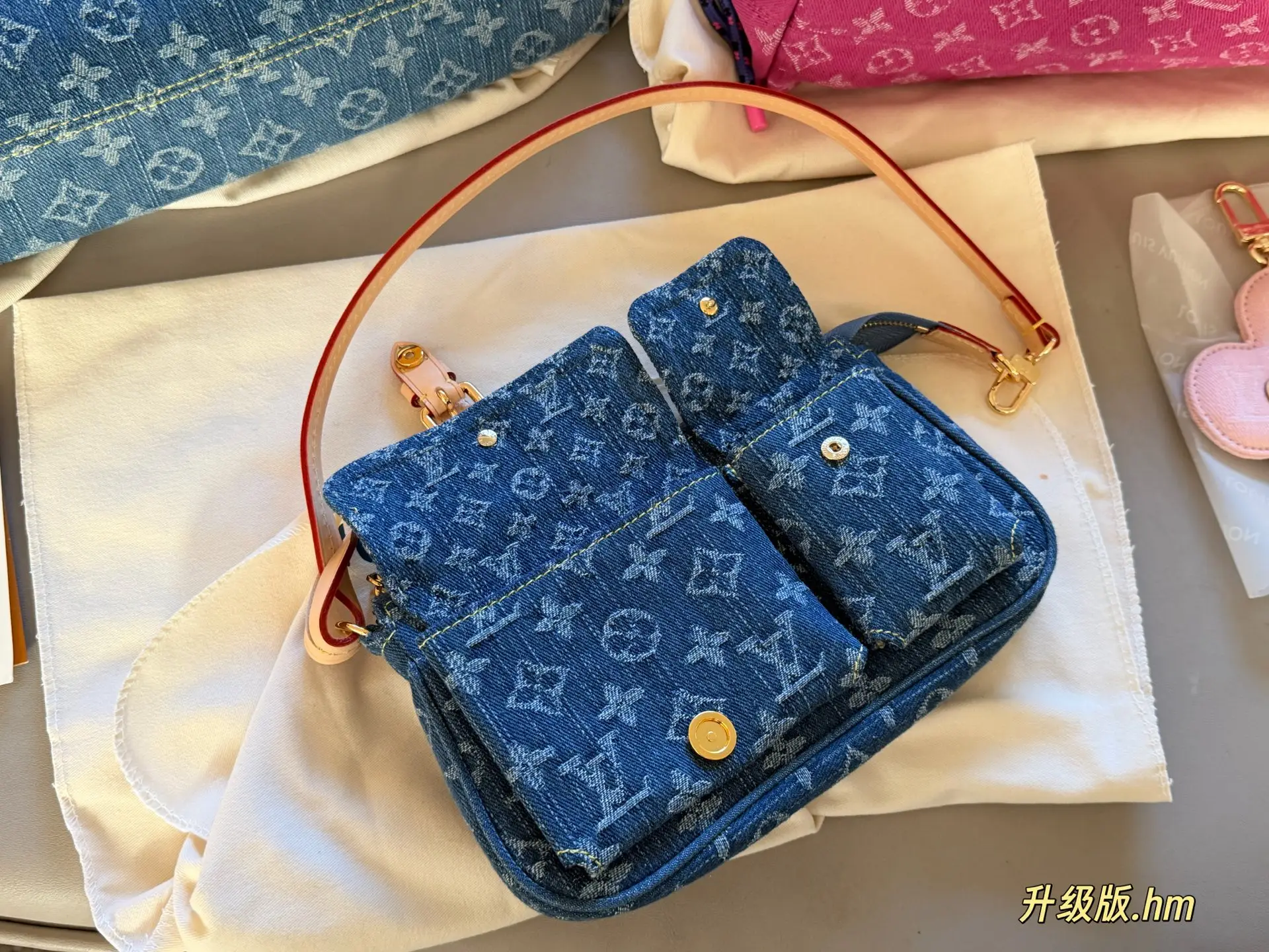 Monogram Denim Cargo Shoulder Bag D36518158 — view 9