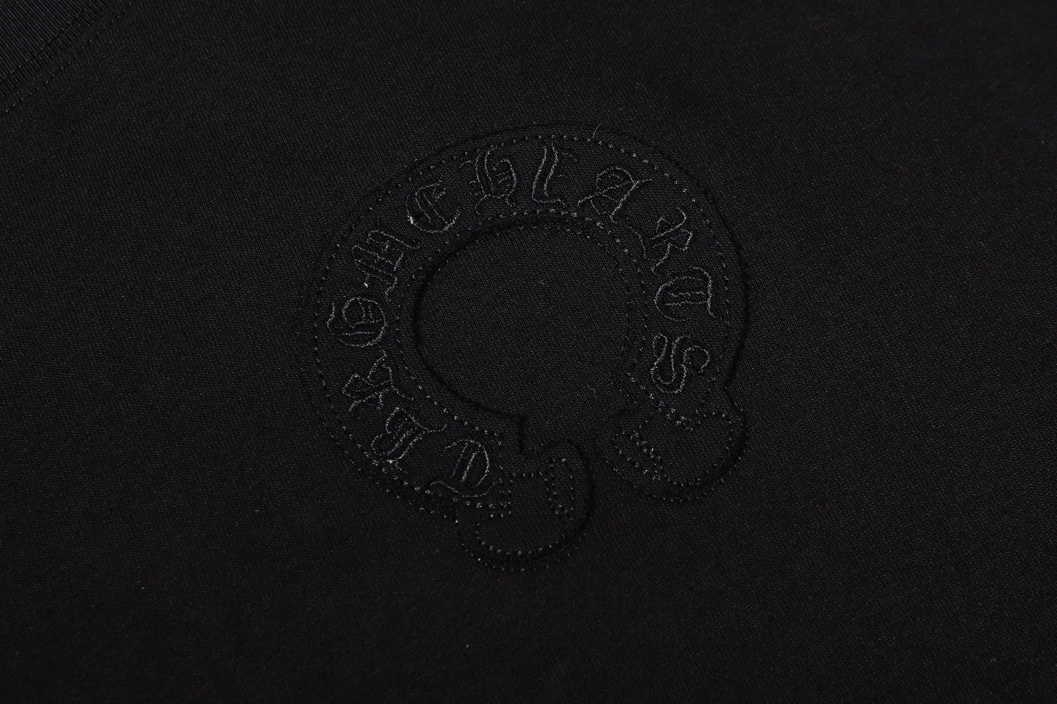 Horseshoe Patch Embroidered Cotton T-Shirt D10014113 — view 7