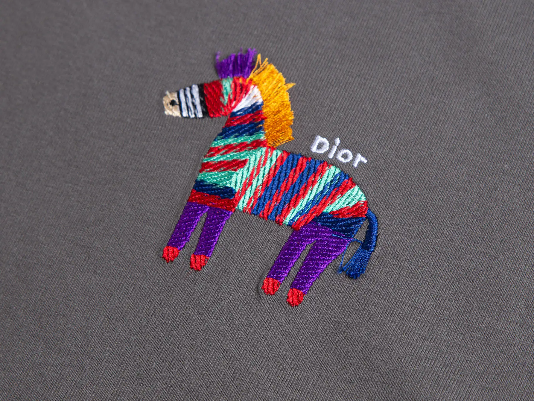 Embroidered Horse Logo Cotton T-Shirt D10516276 — view 3