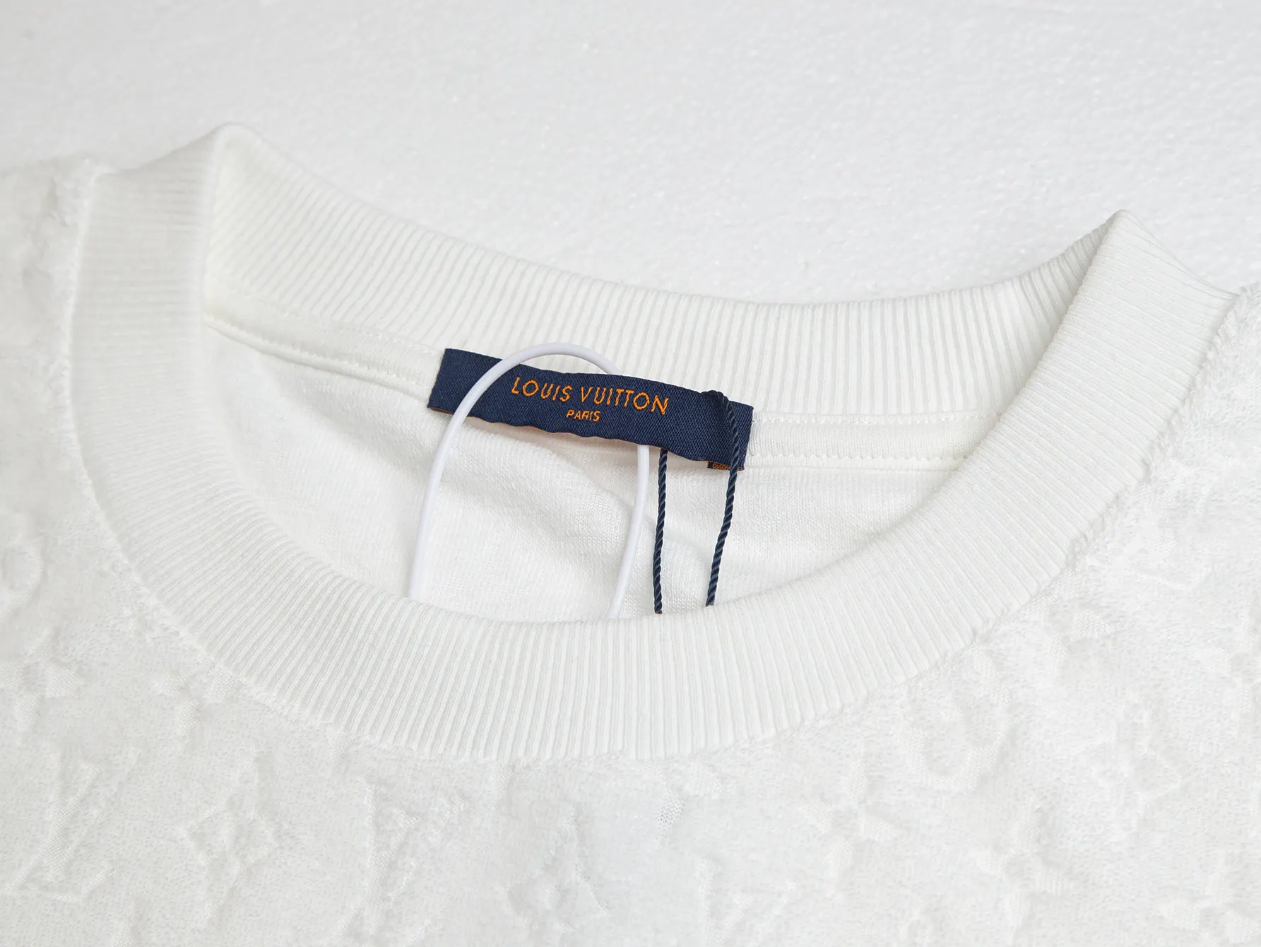 Monogram Towel Embroidery Cotton T-Shirt D11516308 — view 3