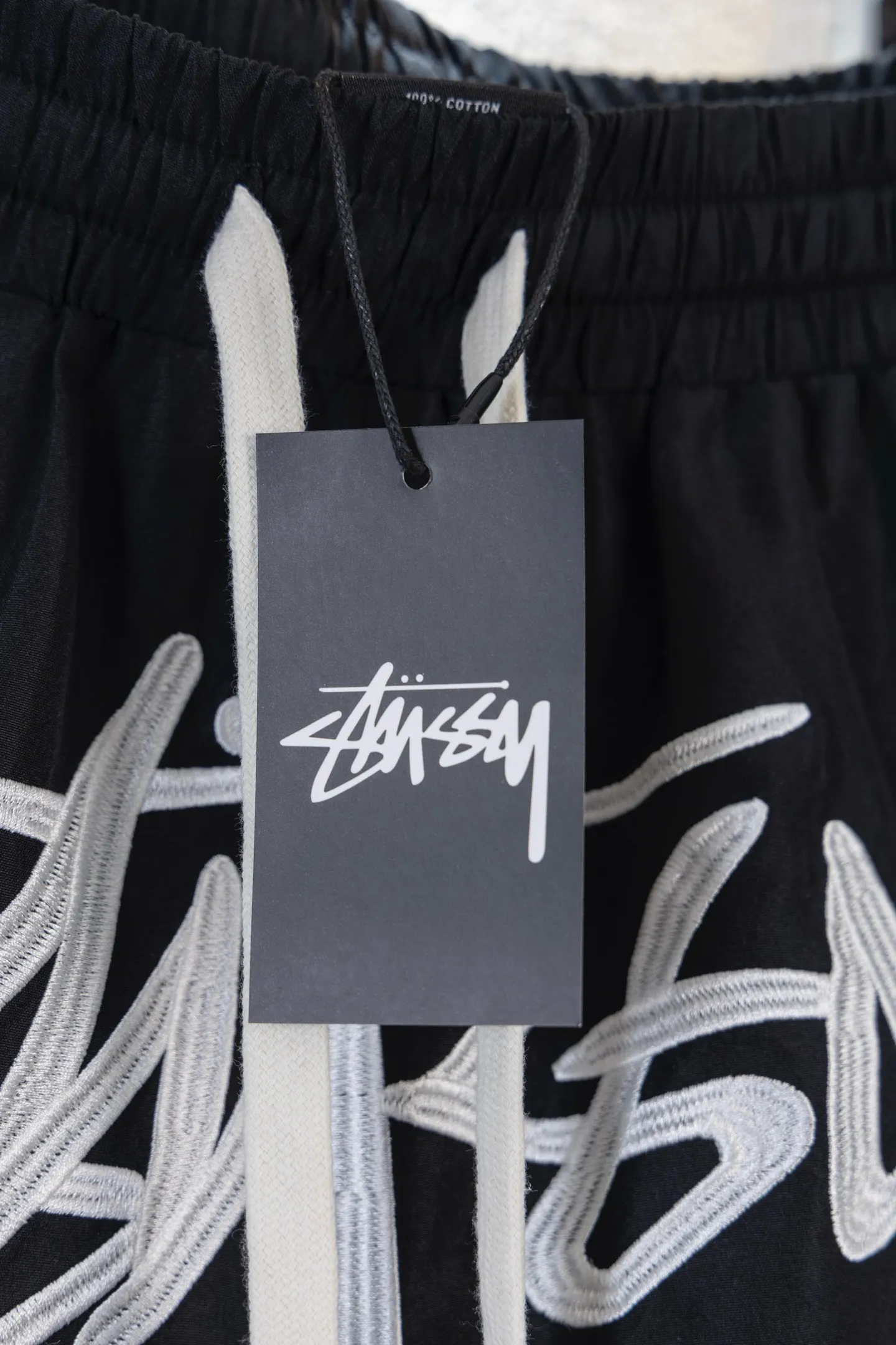 Logo Embroidered Mesh Basketball Shorts D11811535 — view 9