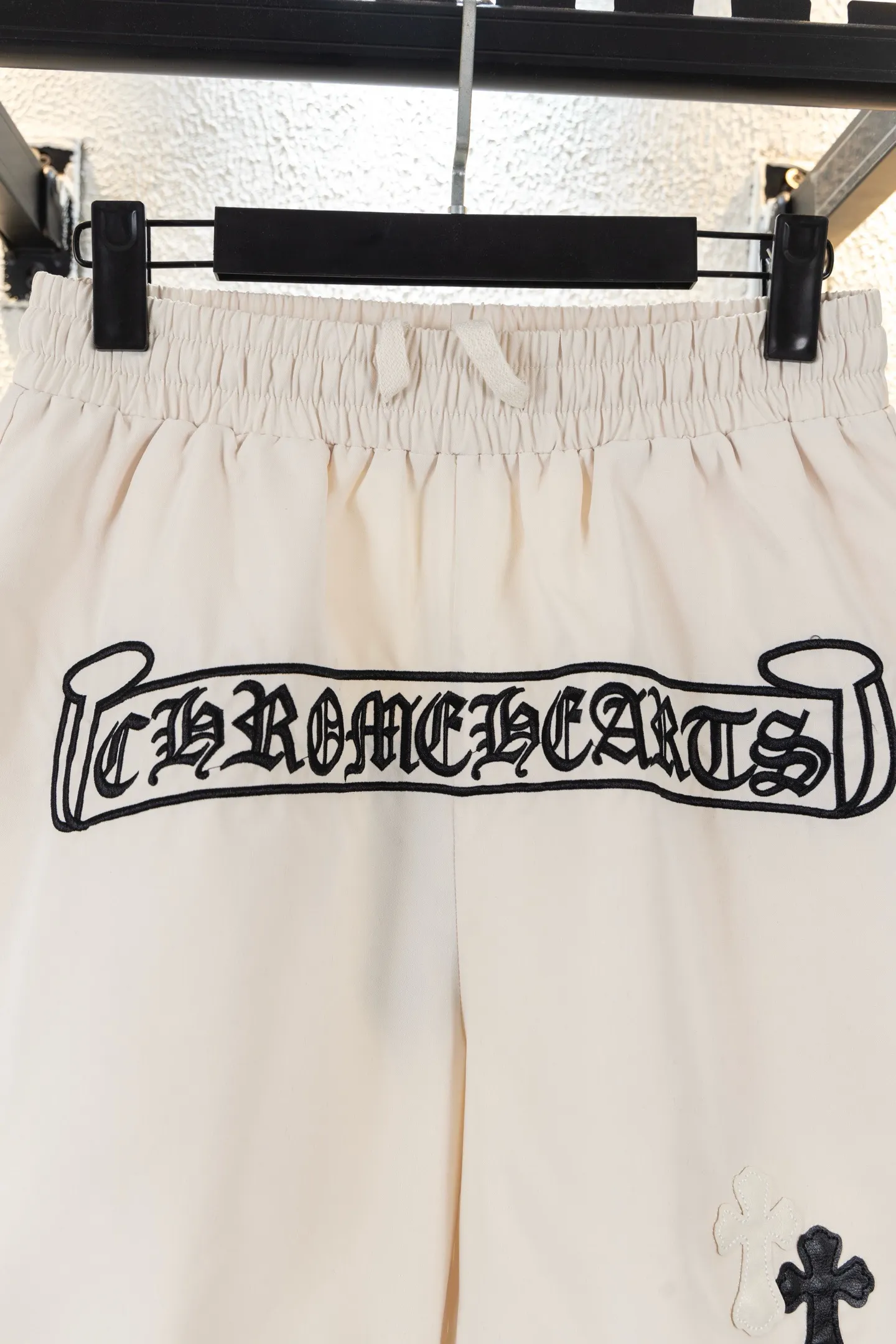 Logo Embroidered Mesh Basketball Shorts D11811531 — view 4