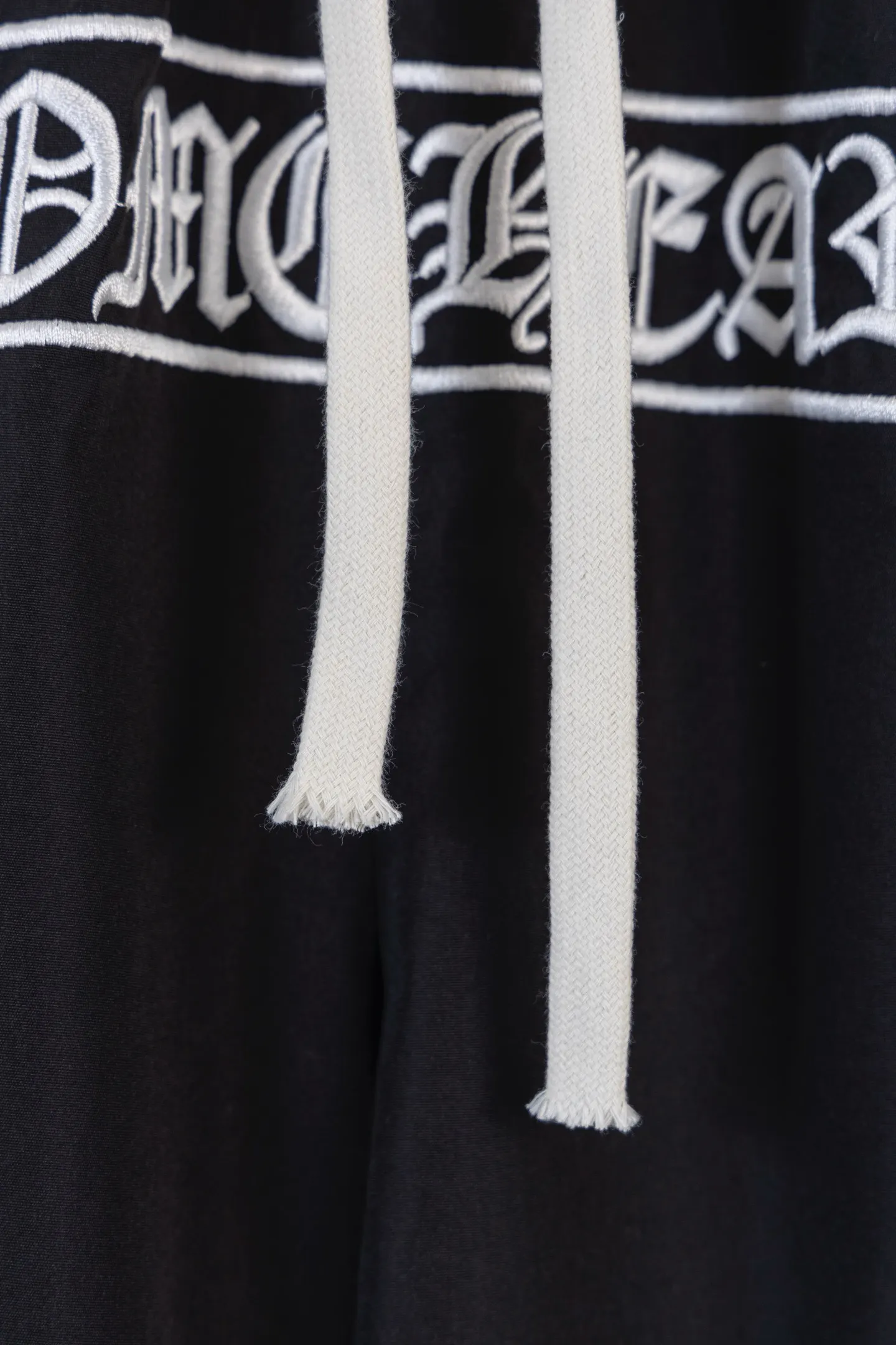 Logo-Embroidered Mesh Basketball Shorts D11811530 — view 4