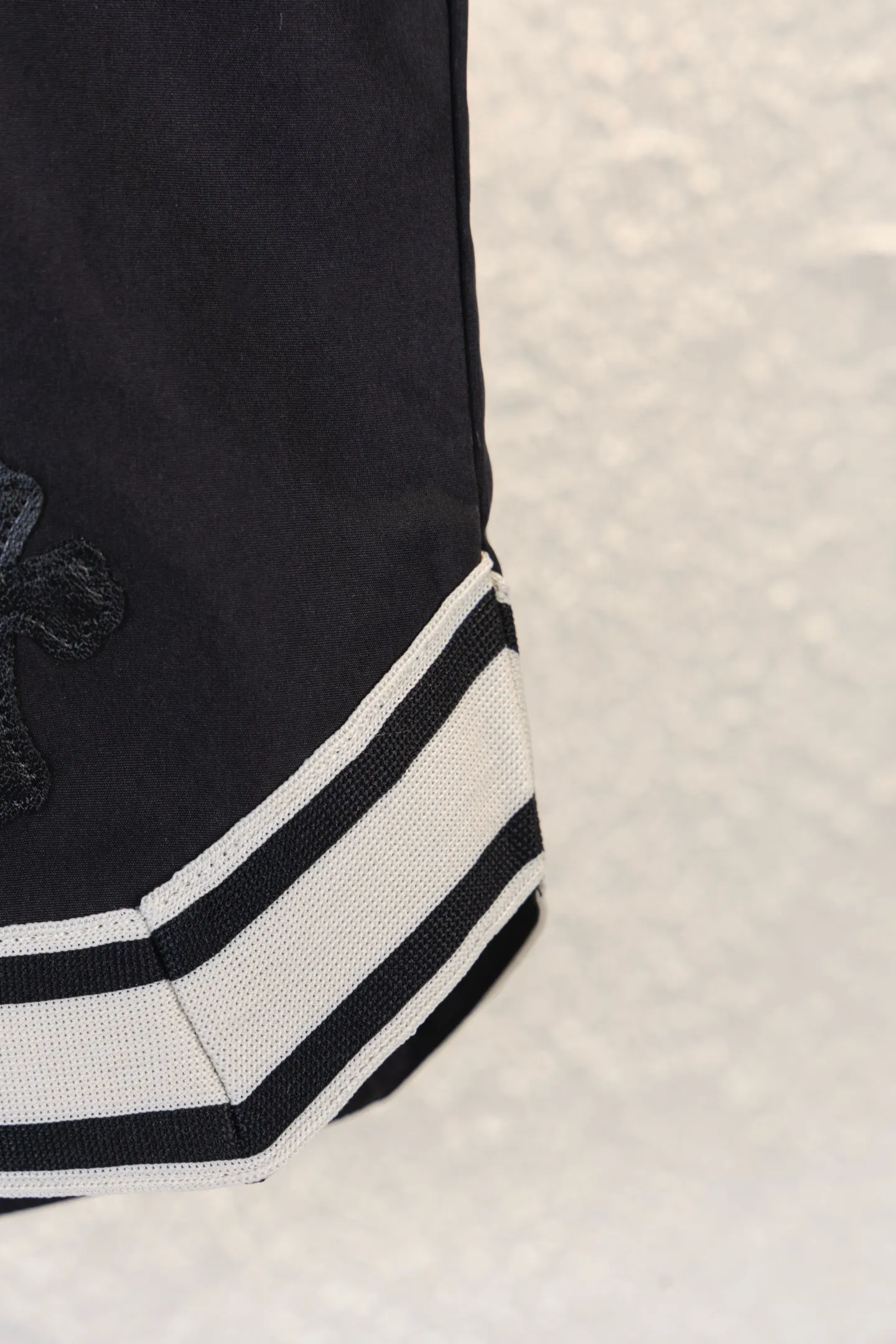 Logo-Embroidered Mesh Basketball Shorts D11811530 — view 9