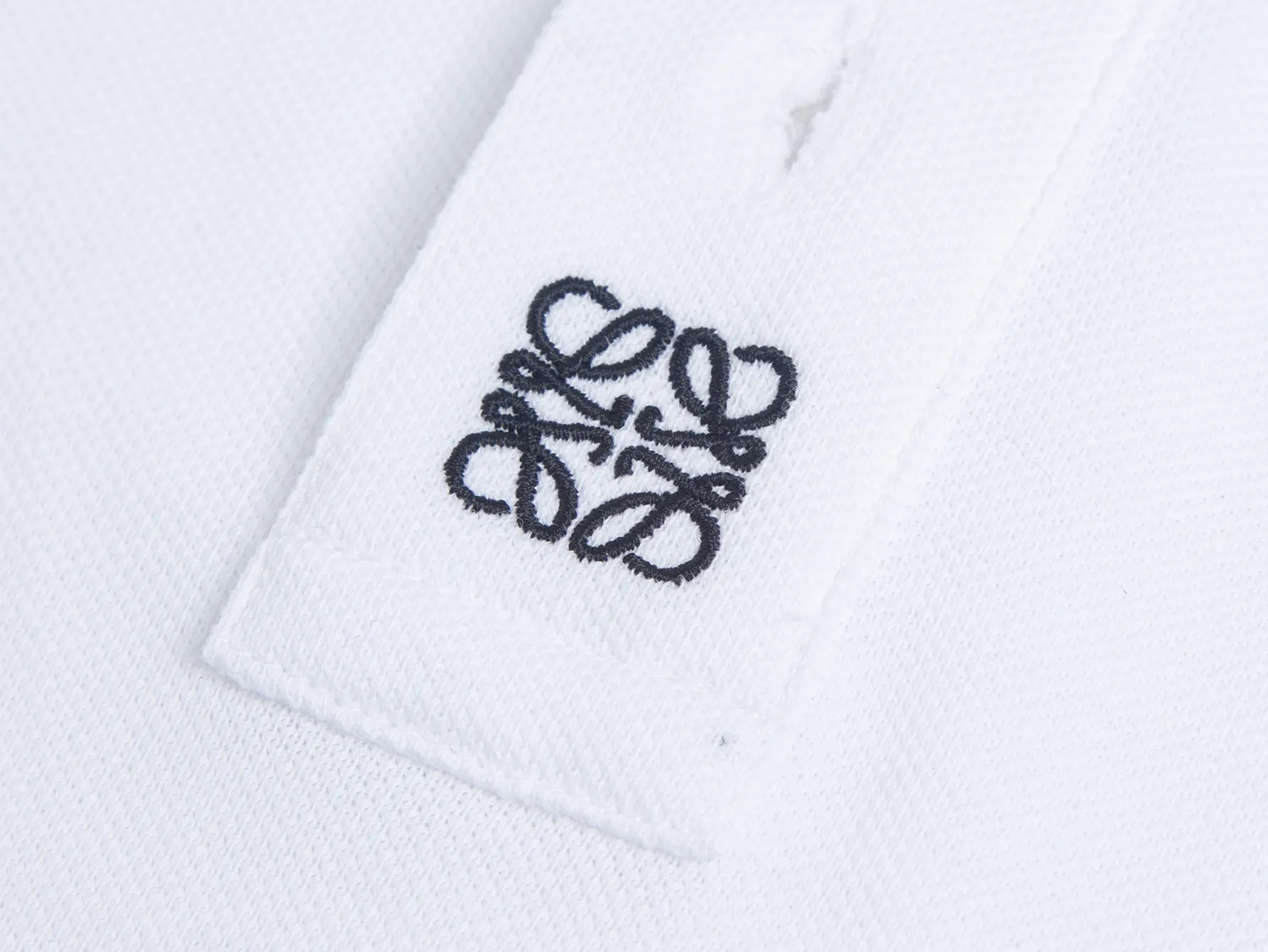 Anagram Embroidered Piqué Polo Shirt D12016423 — view 5