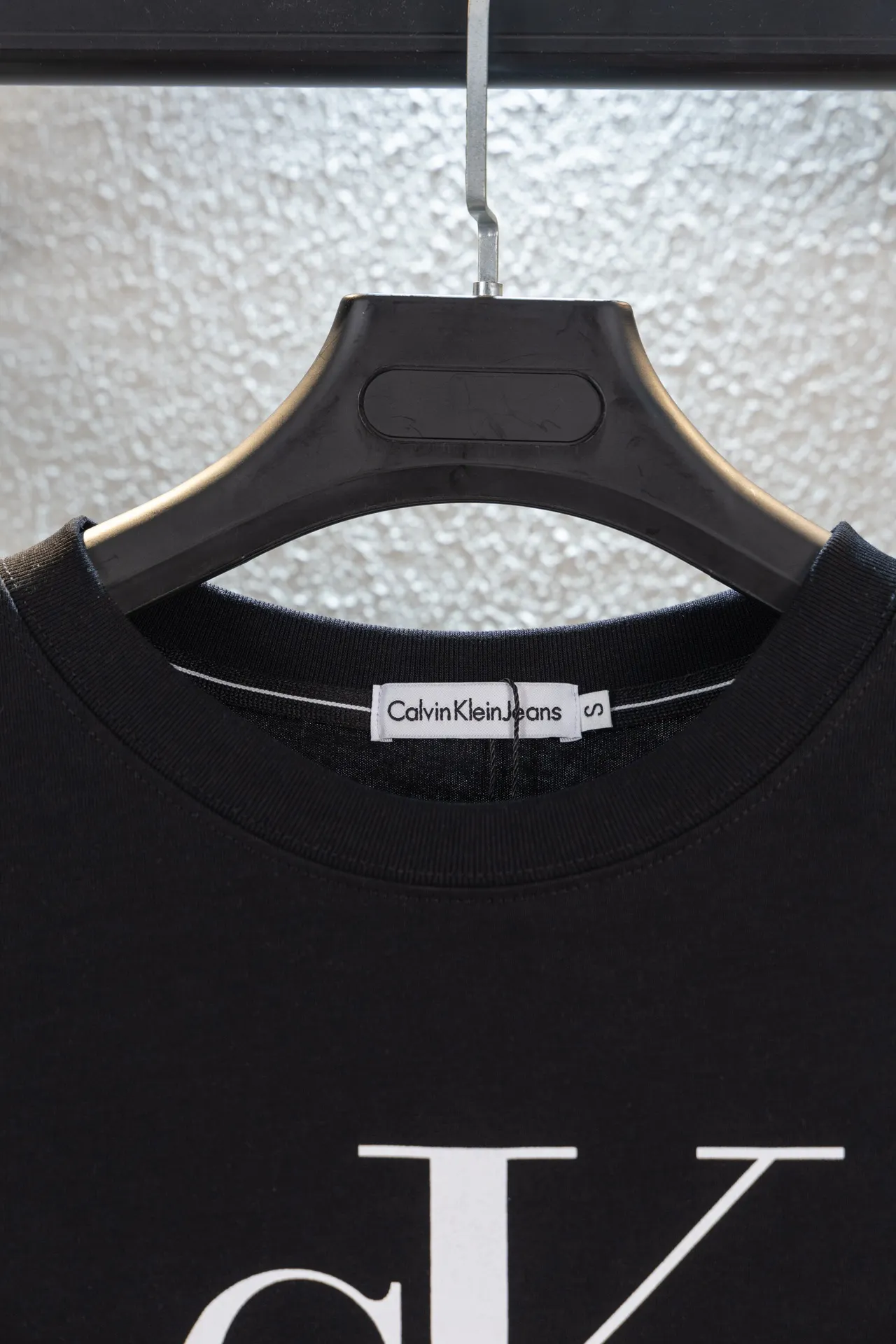 Logo Embroidered Long-Sleeve T-Shirt D12312645 — view 3