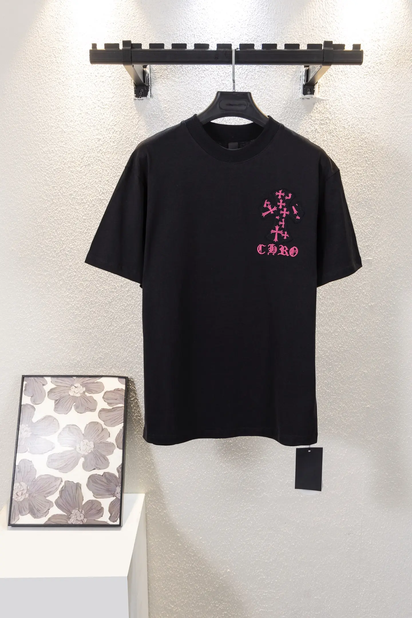 Cross Appliqué Embroidered Cotton T-Shirt D12512611
