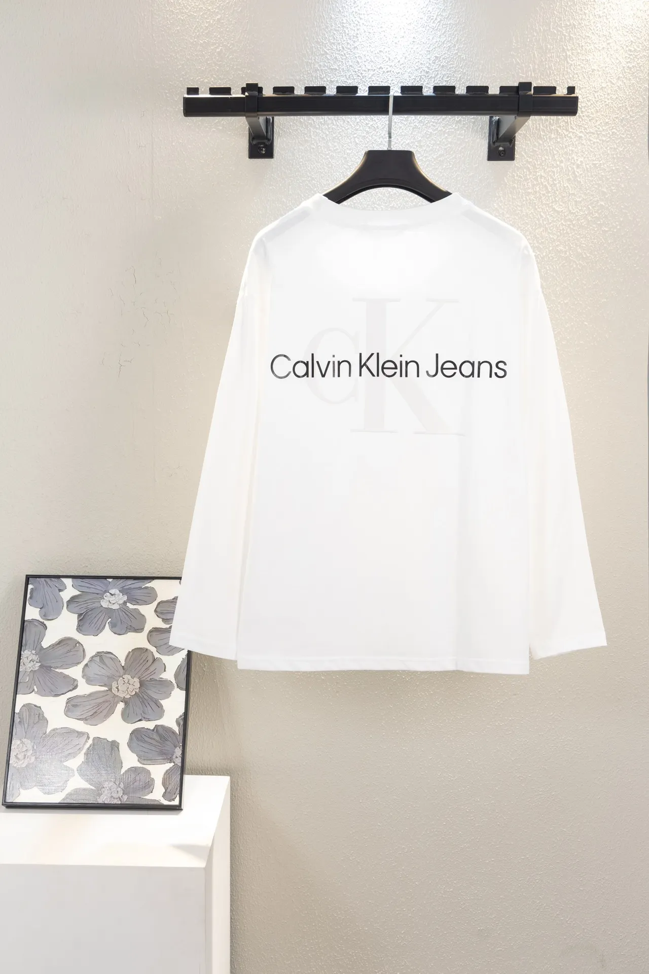 Logo Embroidery Long-Sleeve T-Shirt D12512602 — view 2