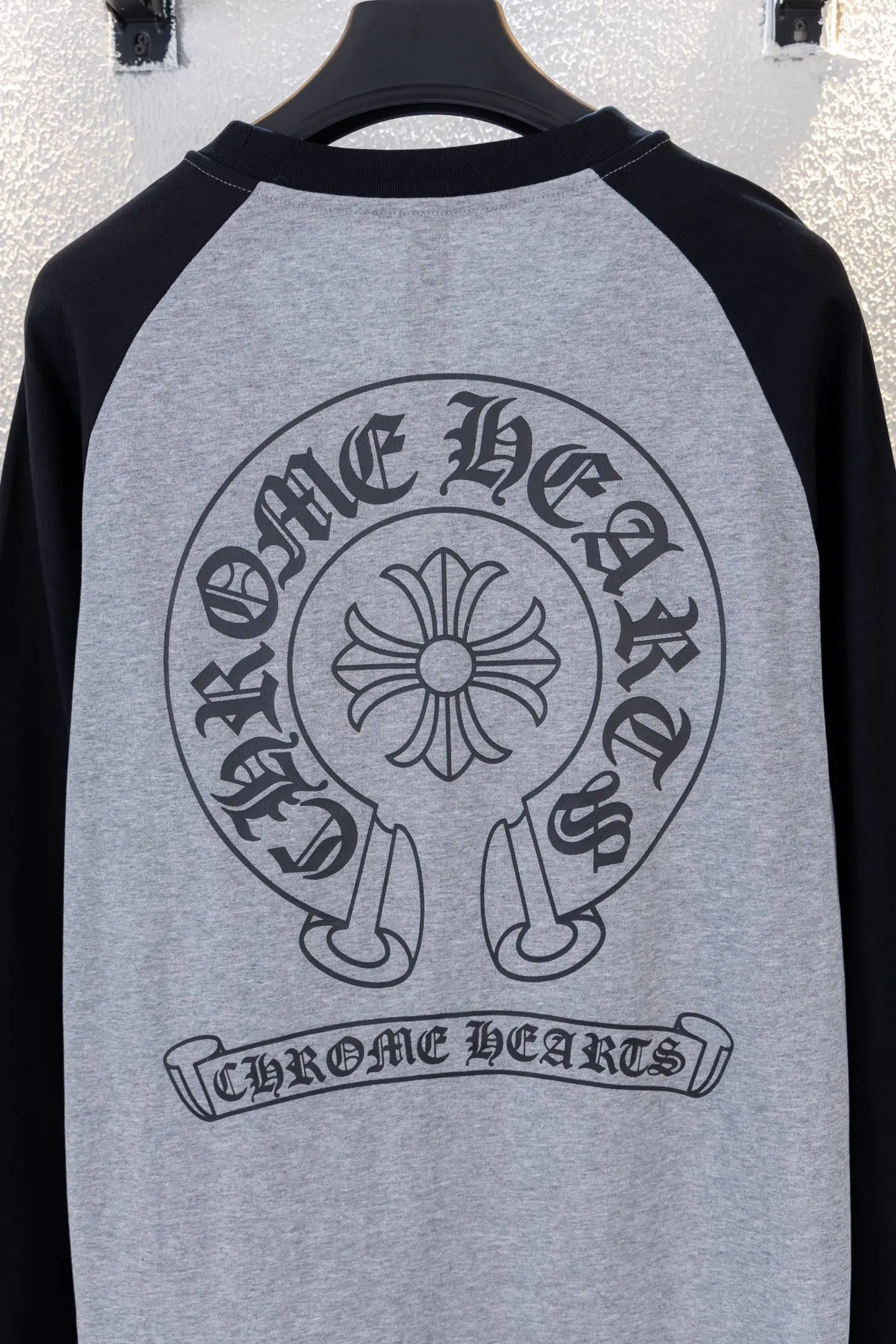 Logo Print Raglan Long-Sleeve T-Shirt D12812668 — view 4