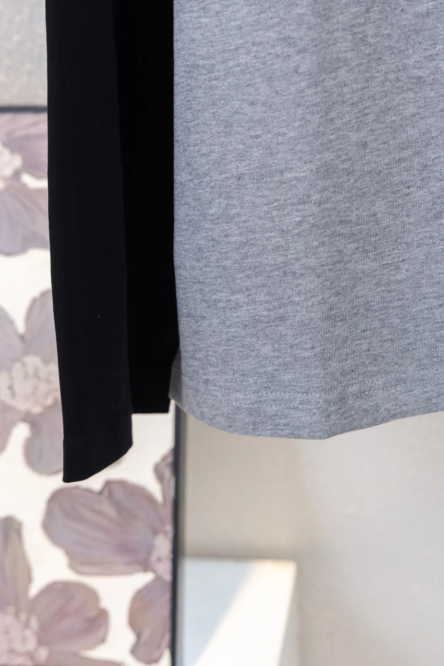 Logo Print Raglan Long-Sleeve T-Shirt D12812668 — view 10