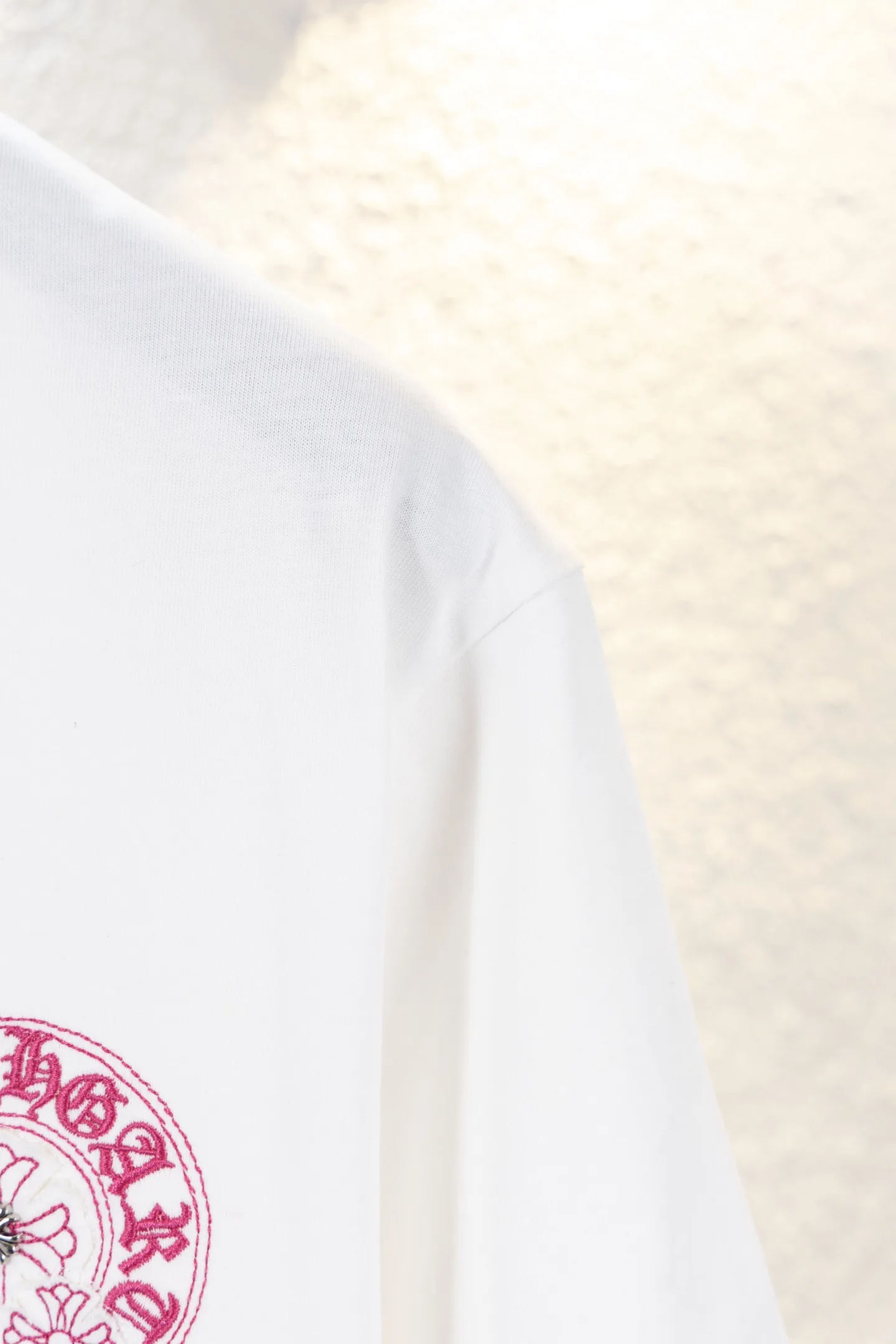 Embroidered Horseshoe Logo Cotton T-Shirt D12812622 — view 6