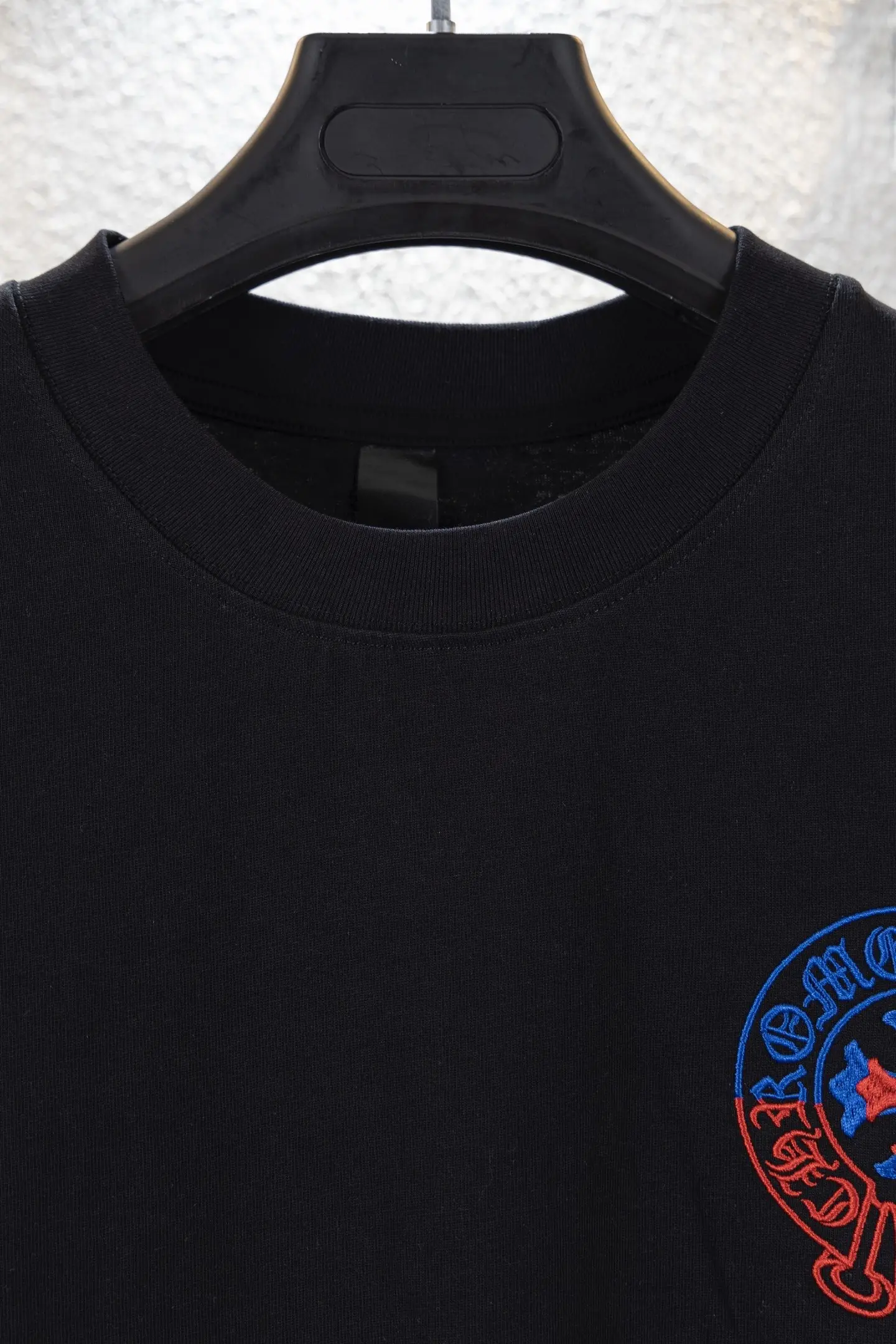 Embroidered Horseshoe Logo Cotton T-Shirt D12811557 — view 3