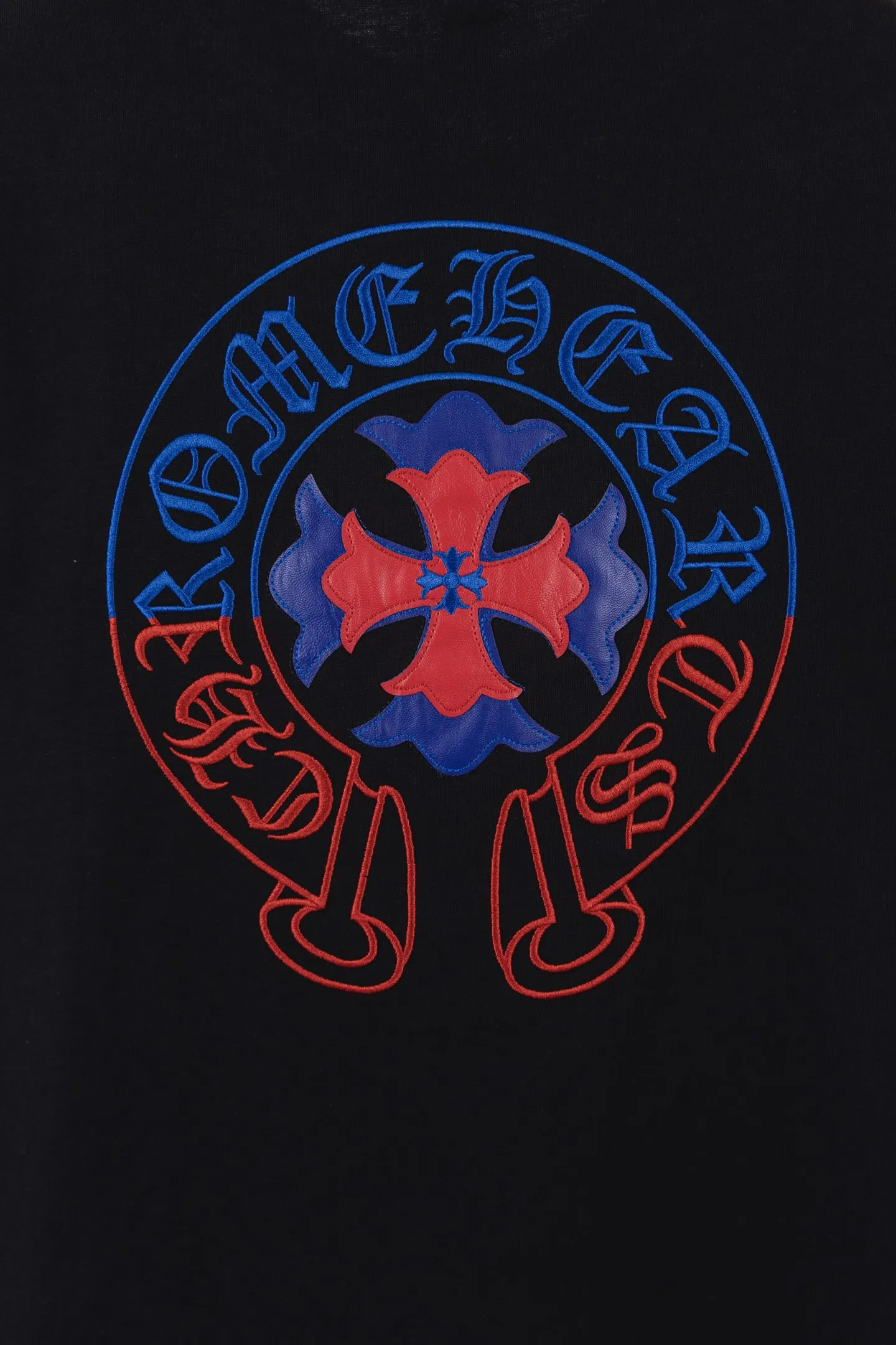 Embroidered Horseshoe Logo Cotton T-Shirt D12811557 — view 5
