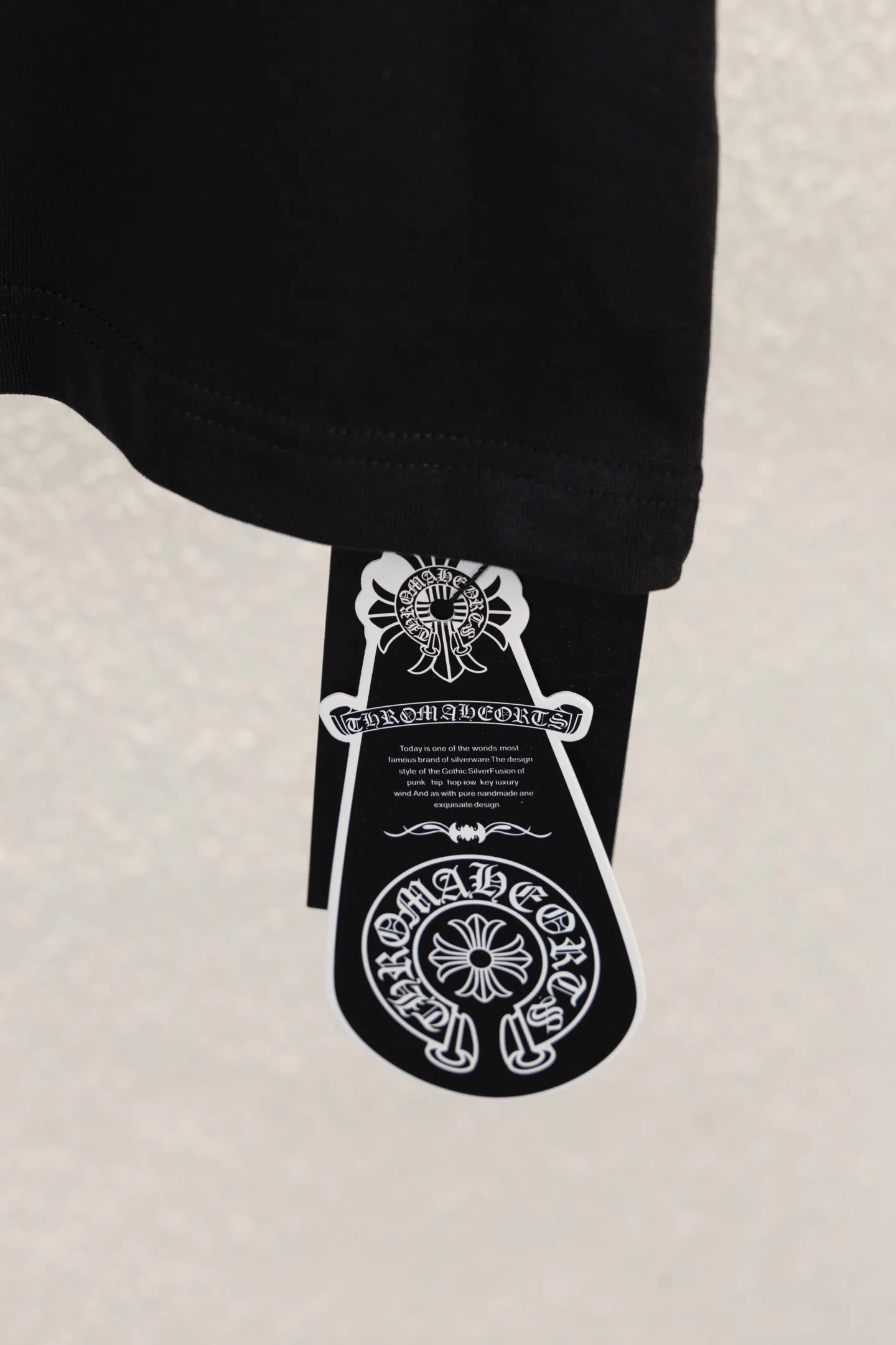 Leather Cross Patch Cotton T-Shirt D12812613 — view 11