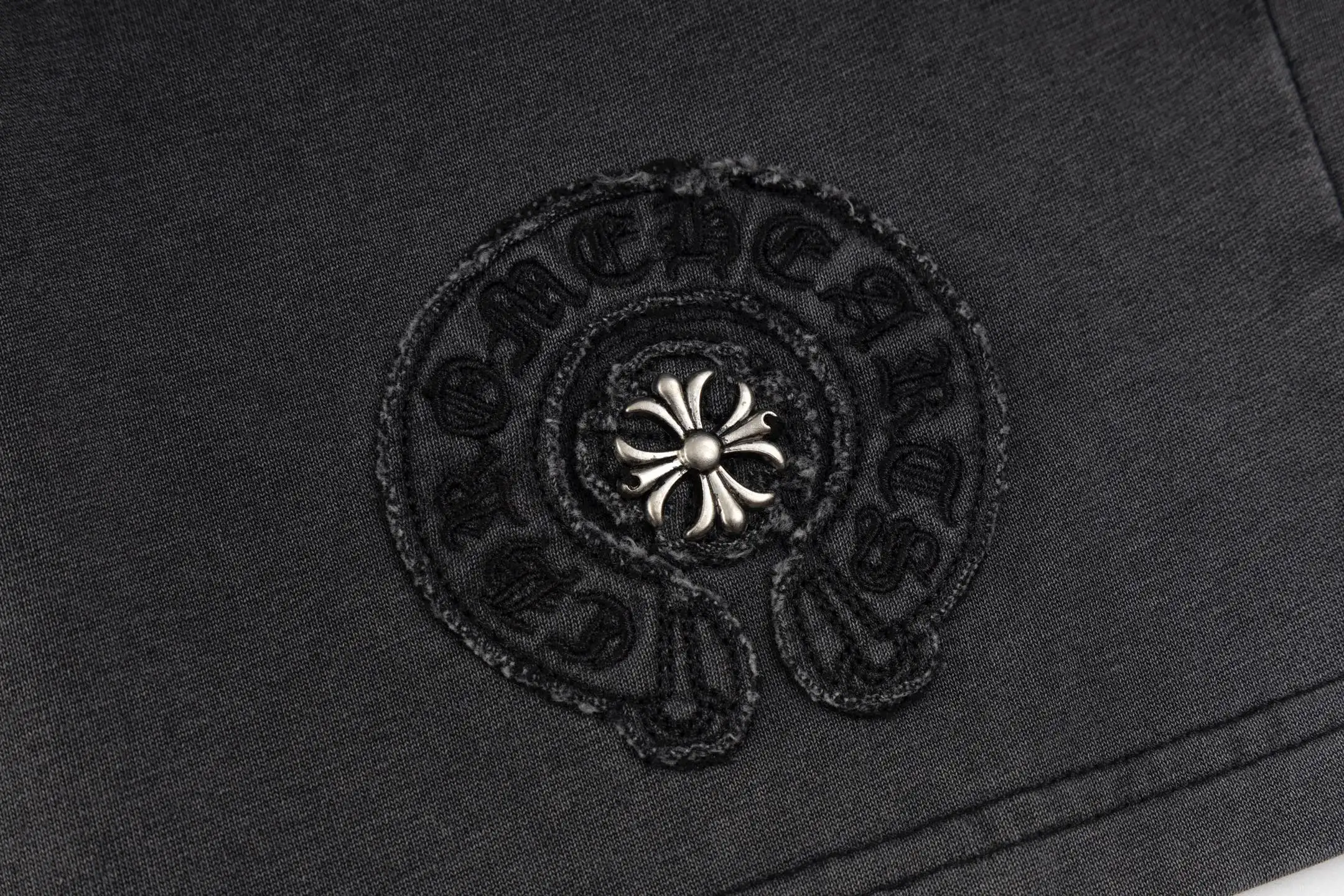 Logo-Embroidered Washed Cotton Shorts D13012632 — view 6