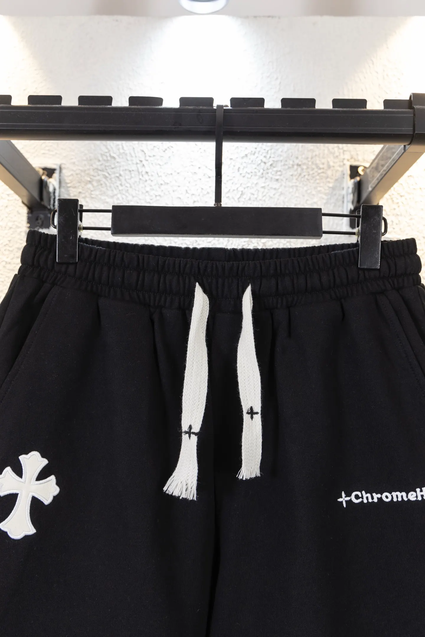 Logo-Appliqué Cotton Jersey Shorts D13012615 — view 3