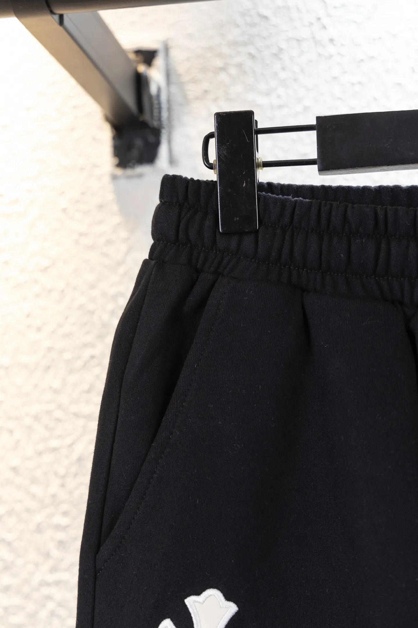 Logo-Appliqué Cotton Jersey Shorts D13012615 — view 5