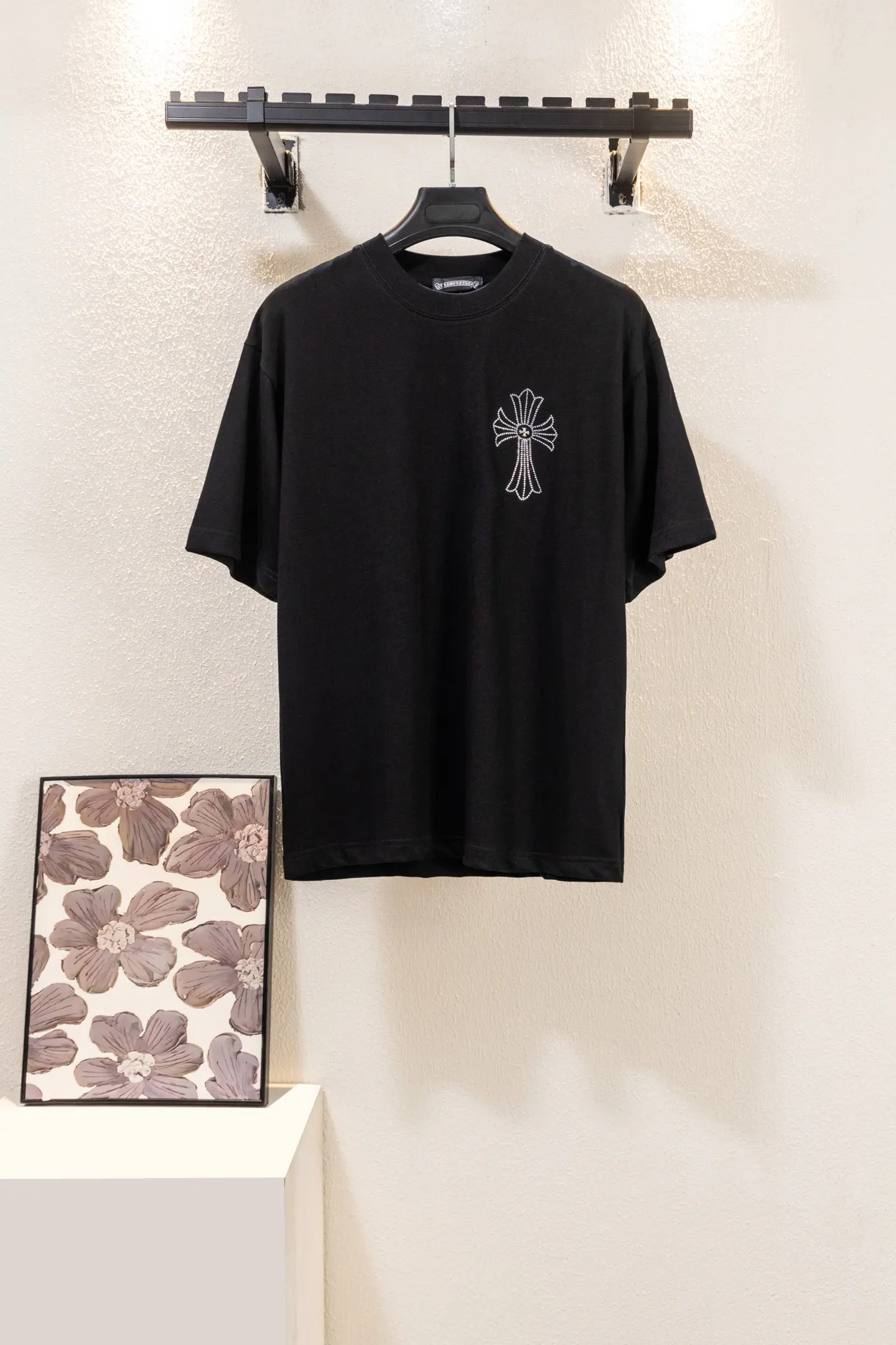 Embellished Cross Logo Cotton T-Shirt D13012635