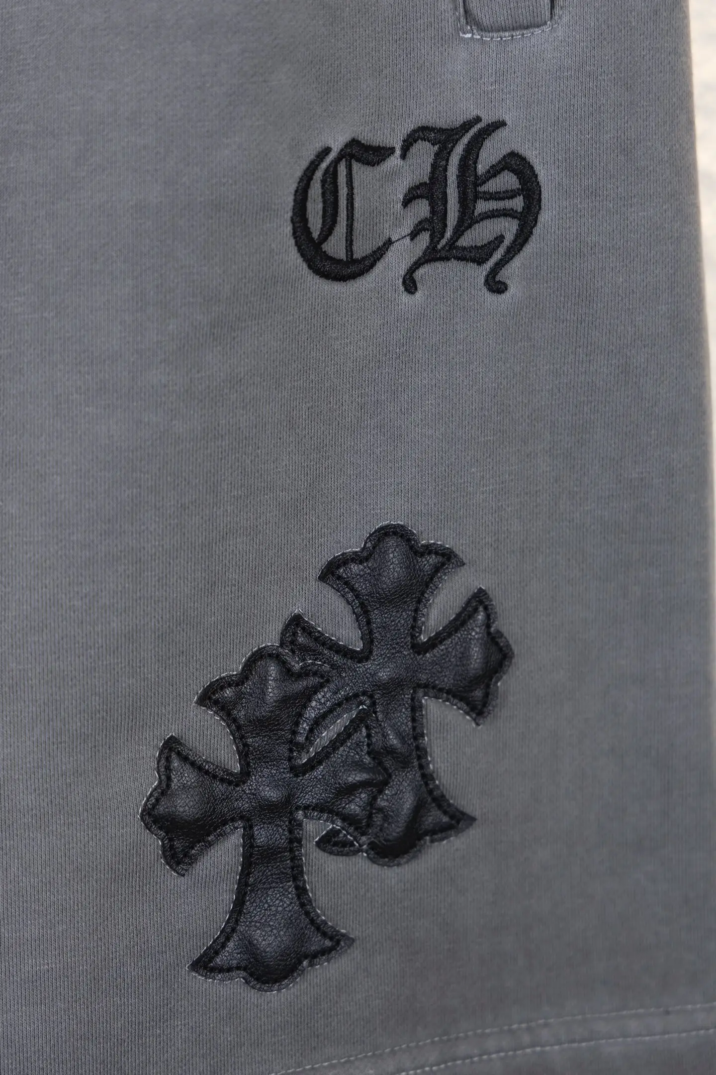 Embroidered Logo Cotton-Jersey Shorts D13312609 — view 5