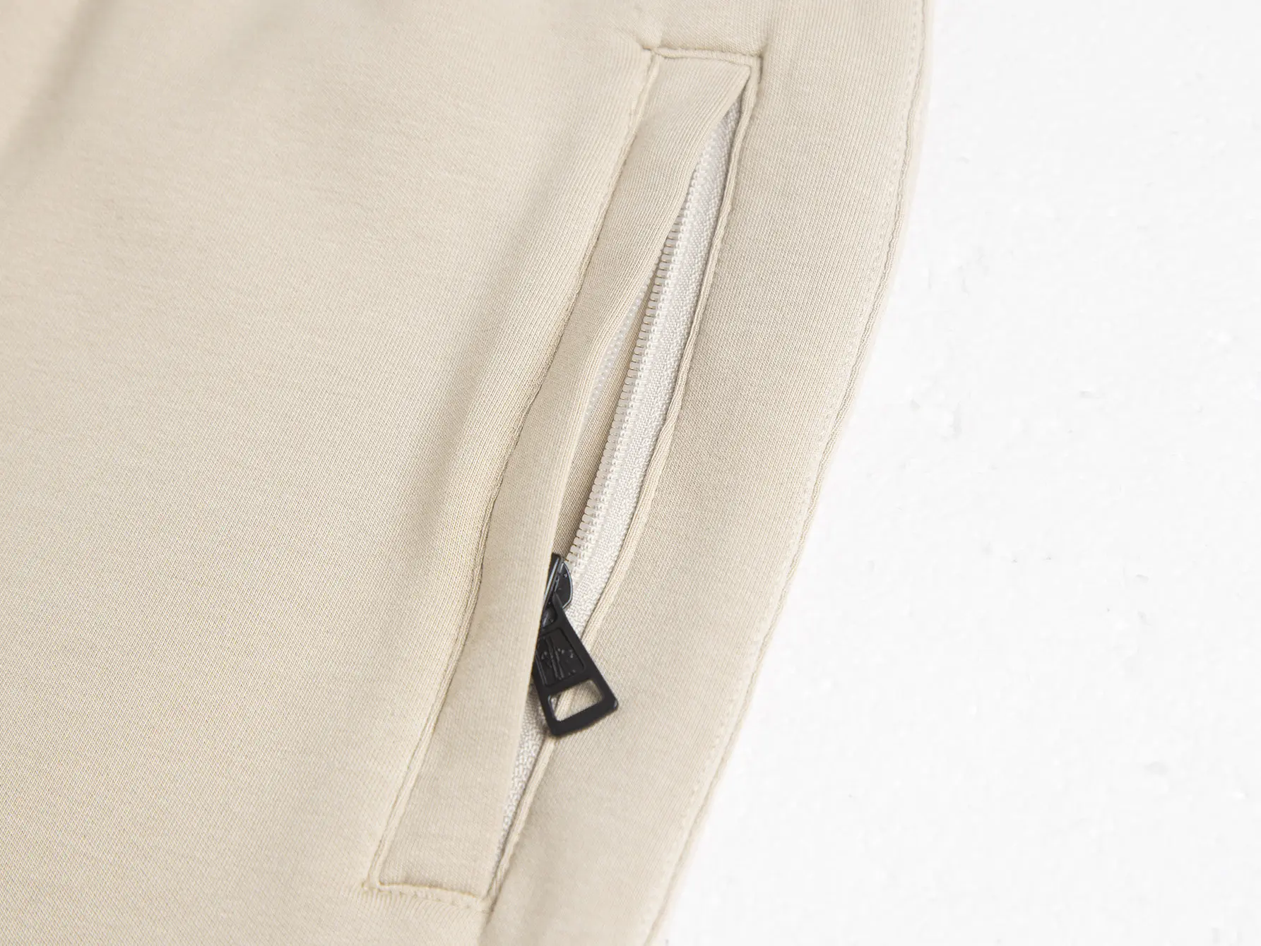 Logo-Embroidered Cotton-Blend Shorts D13516264 — view 6