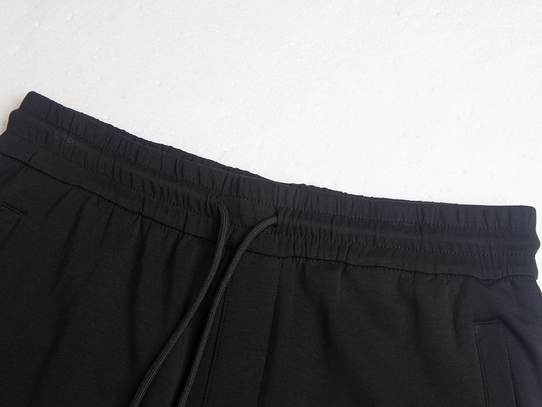 Logo-Patch Cotton-Blend Jersey Shorts D13516180 — view 4