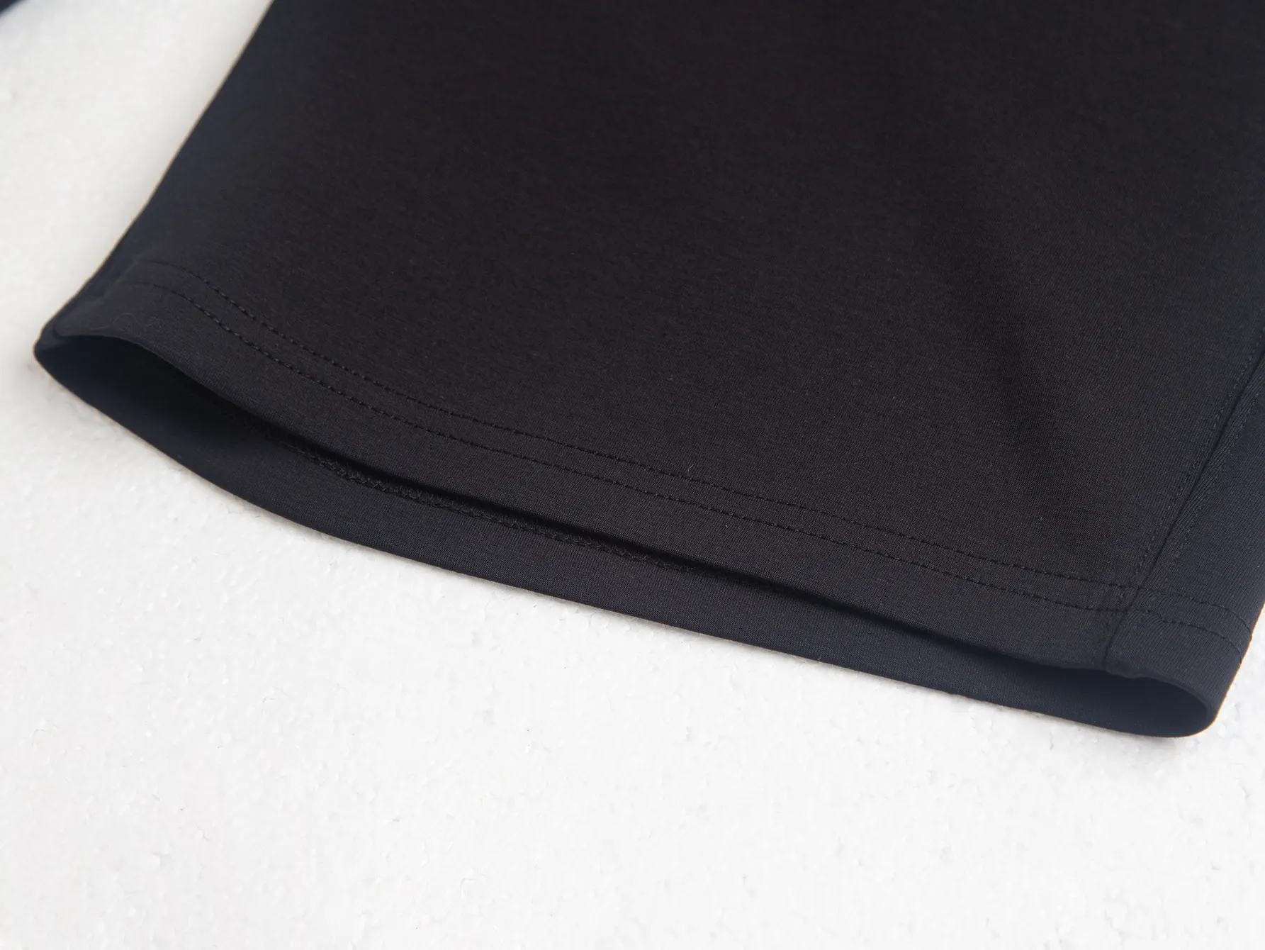 Logo-Patch Cotton-Blend Jersey Shorts D13516180 — view 8