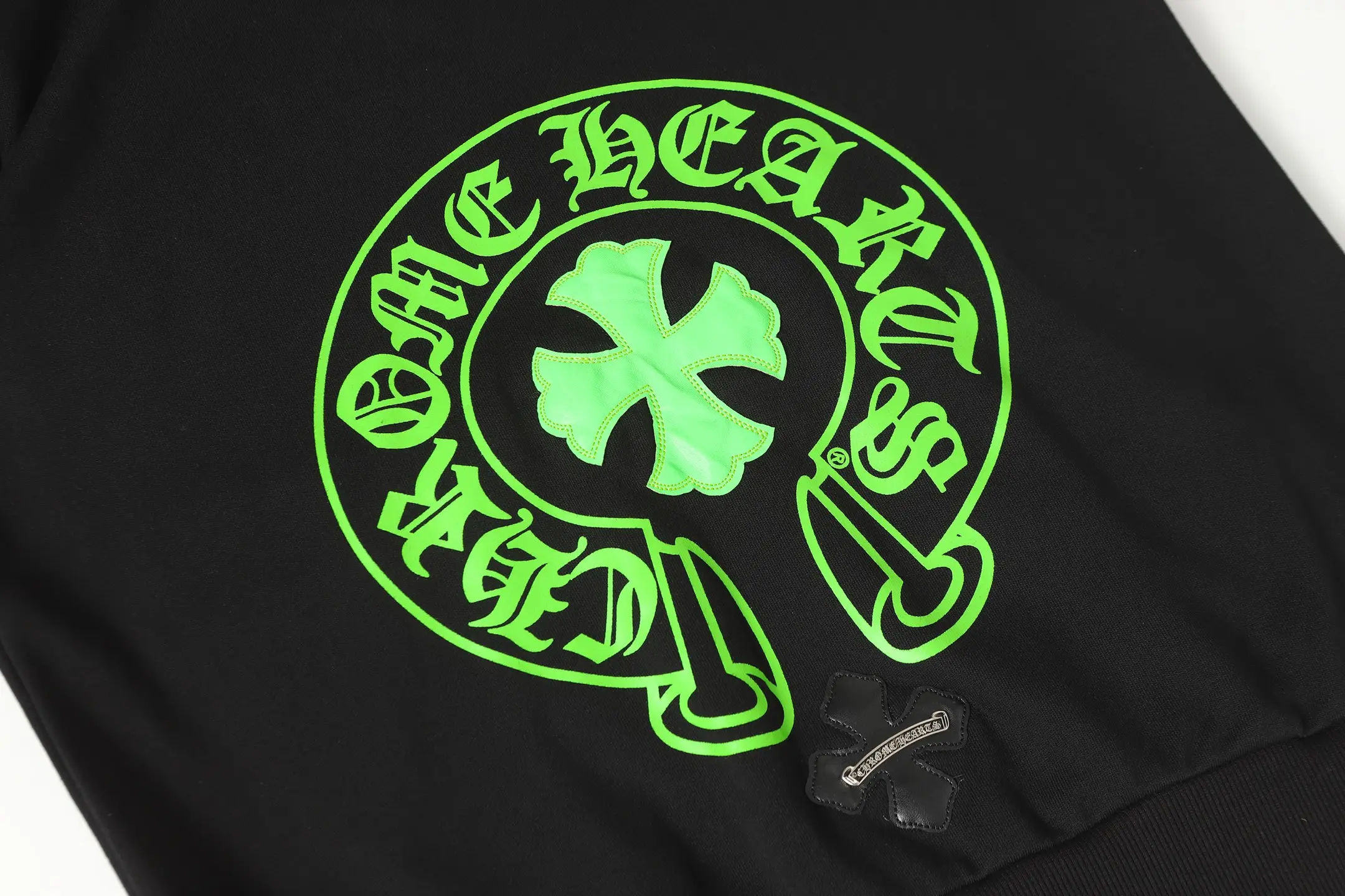 Horseshoe Logo Graphic Hoodie D14513981 — view 7