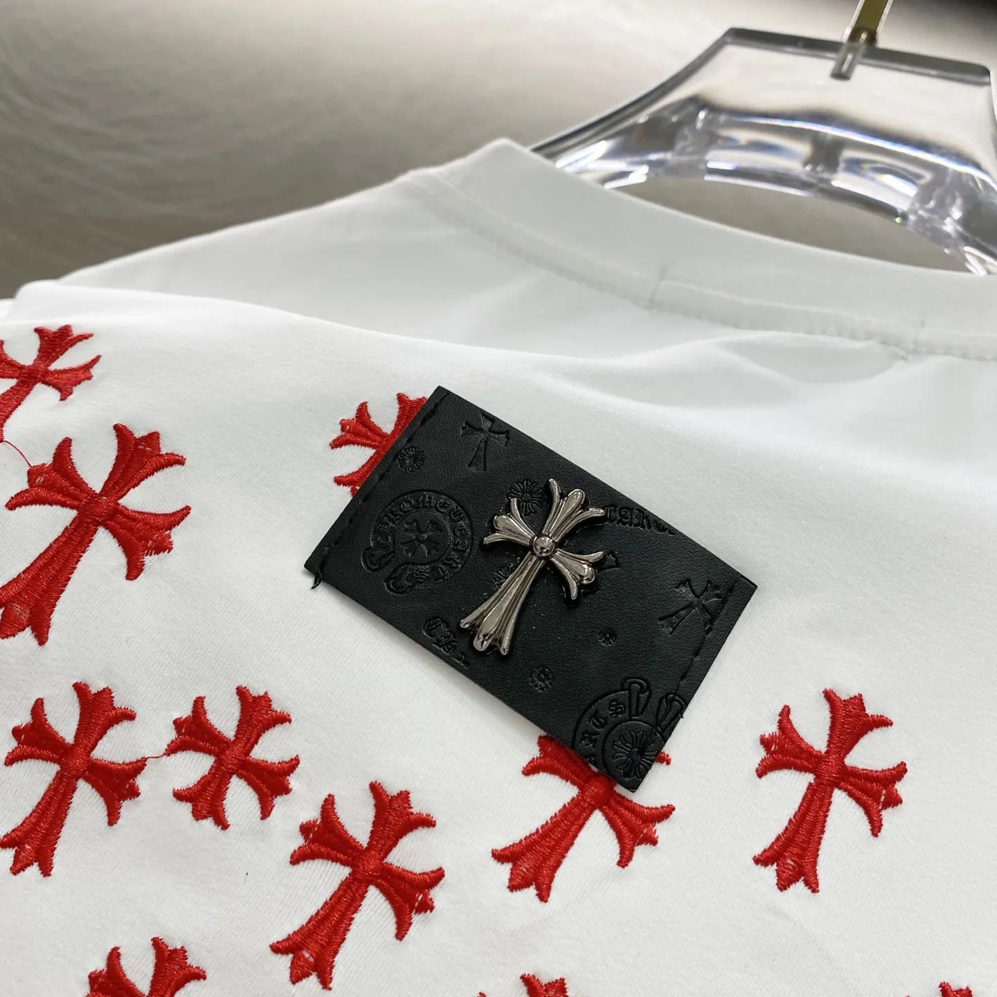Embroidered Cross Logo Cotton T-Shirt D14519606 — view 7