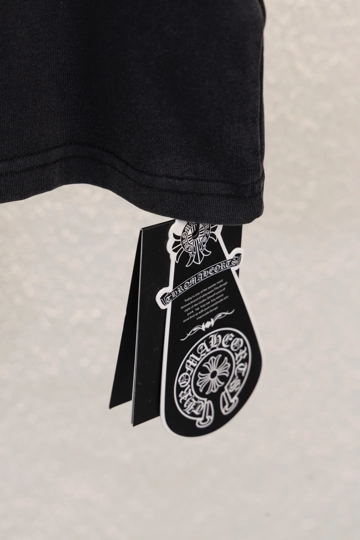 Embroidered Washed Cotton T-Shirt D14511537 — view 10