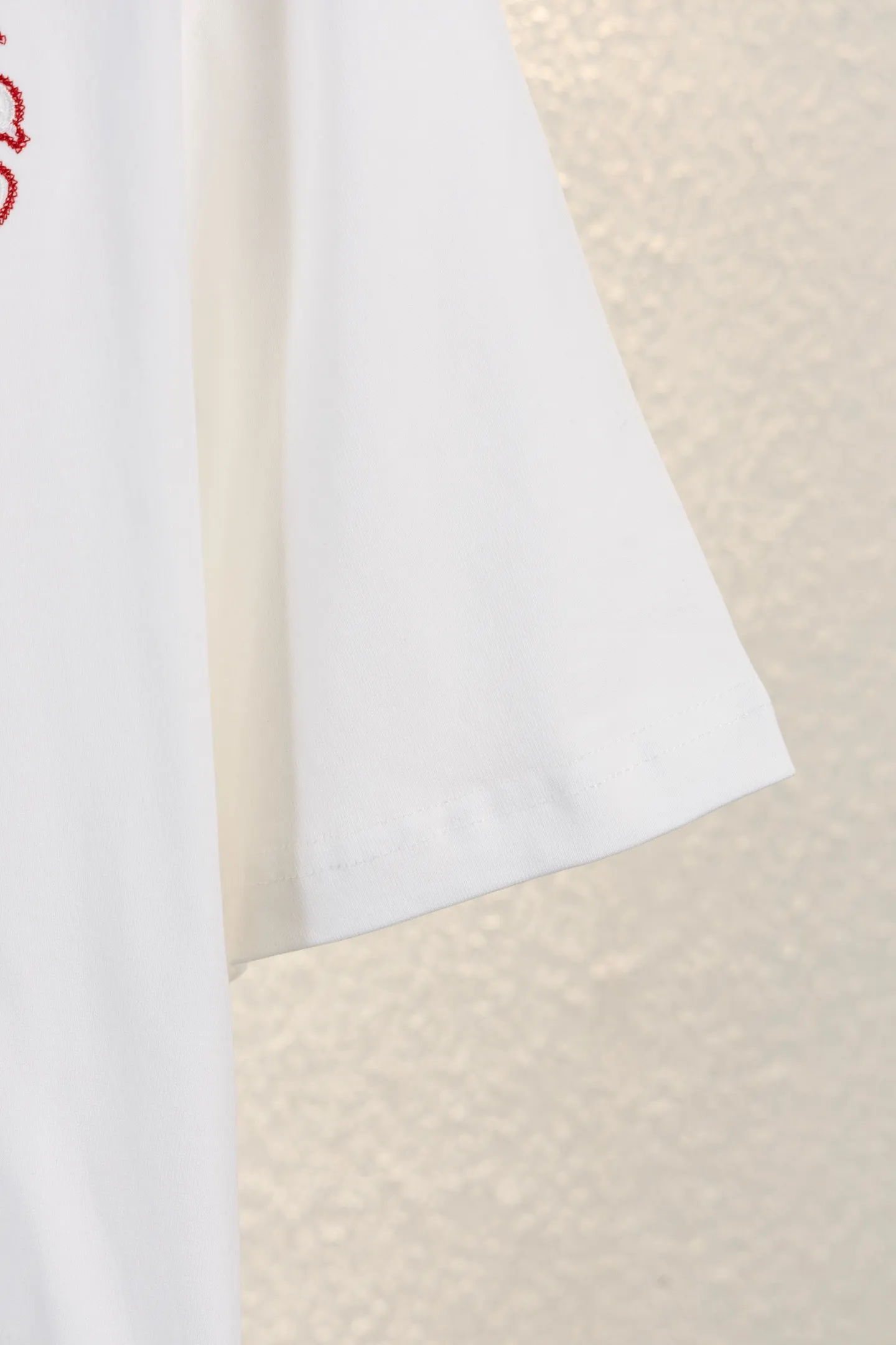 Embroidered Horseshoe Cross Oversized T-Shirt D14511547 — view 7
