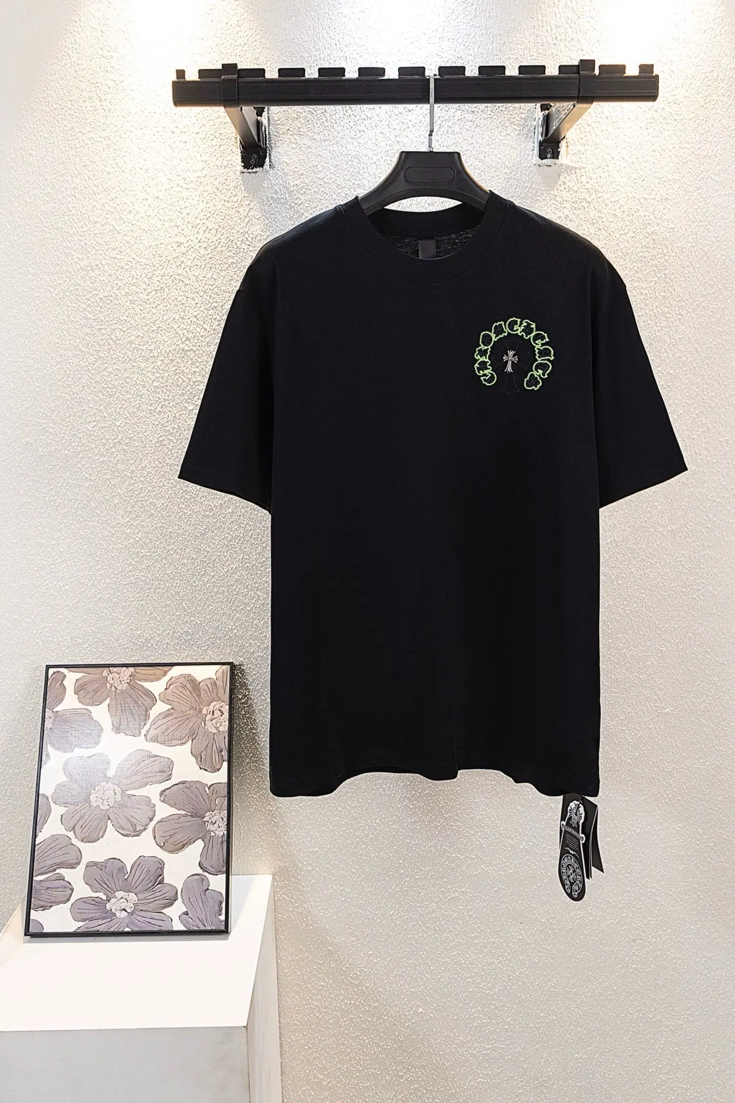 Embroidered Horseshoe Cross Oversized T-Shirt D14511546